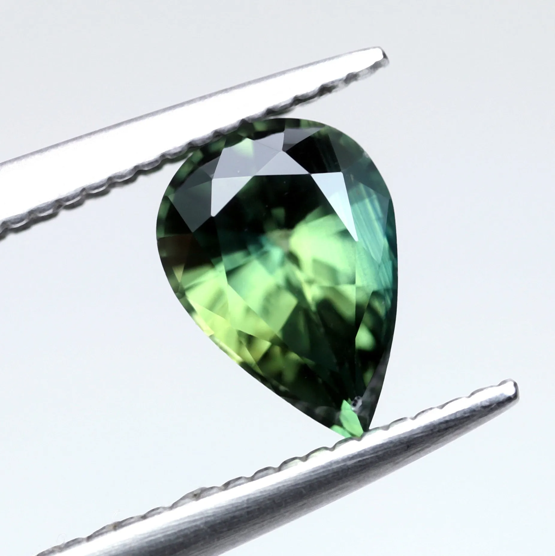 0.88ct Certified Natural Green Sapphire