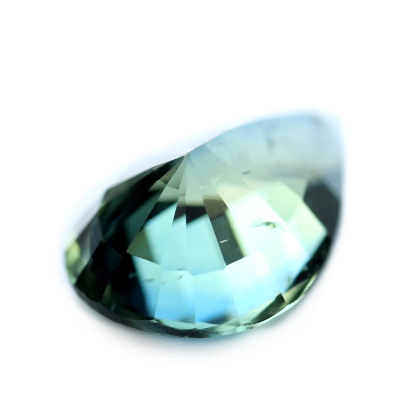 0.88ct Certified Natural Teal Sapphire