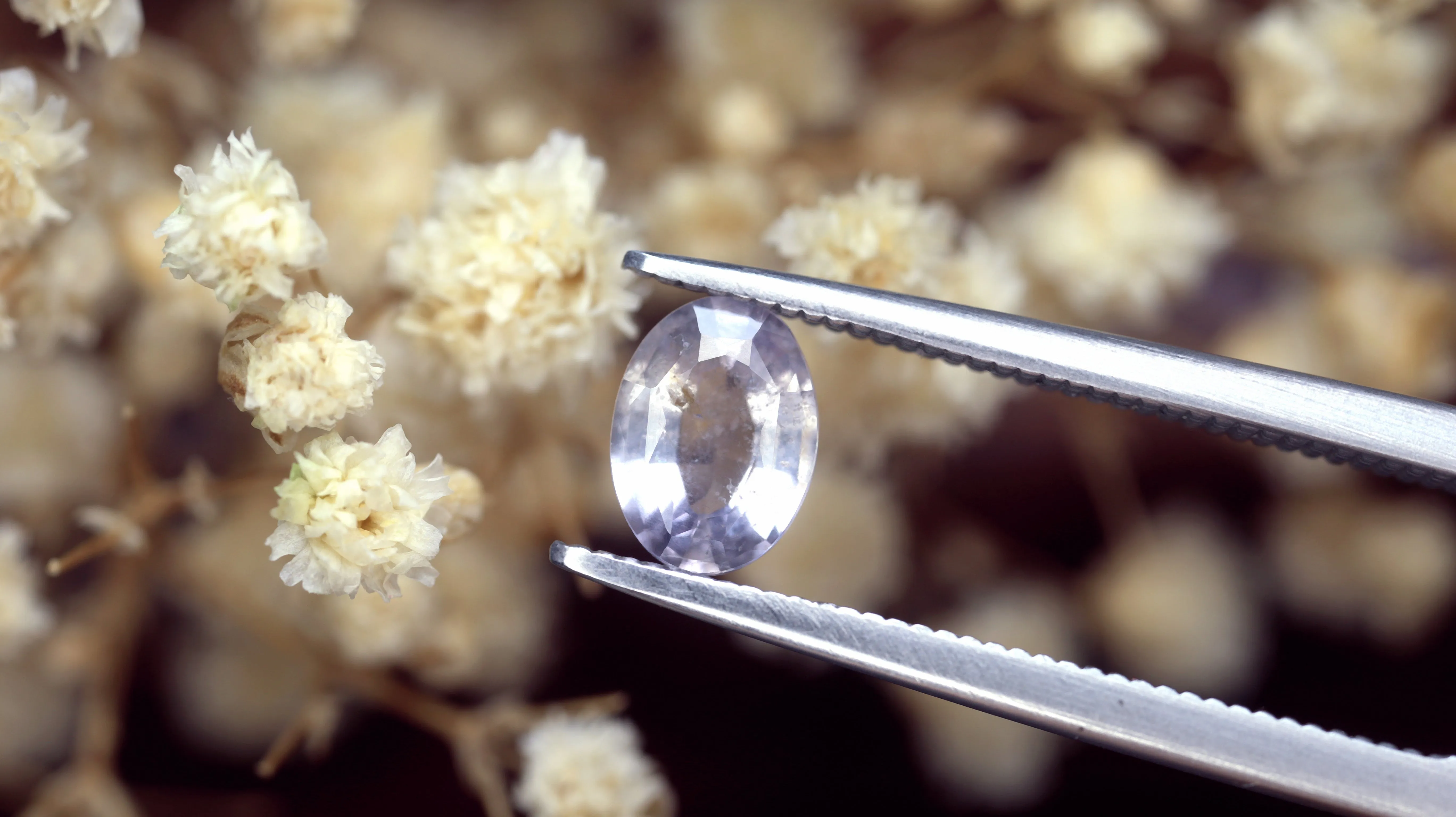 0.89ct Certified Natural Light Peach Sapphire