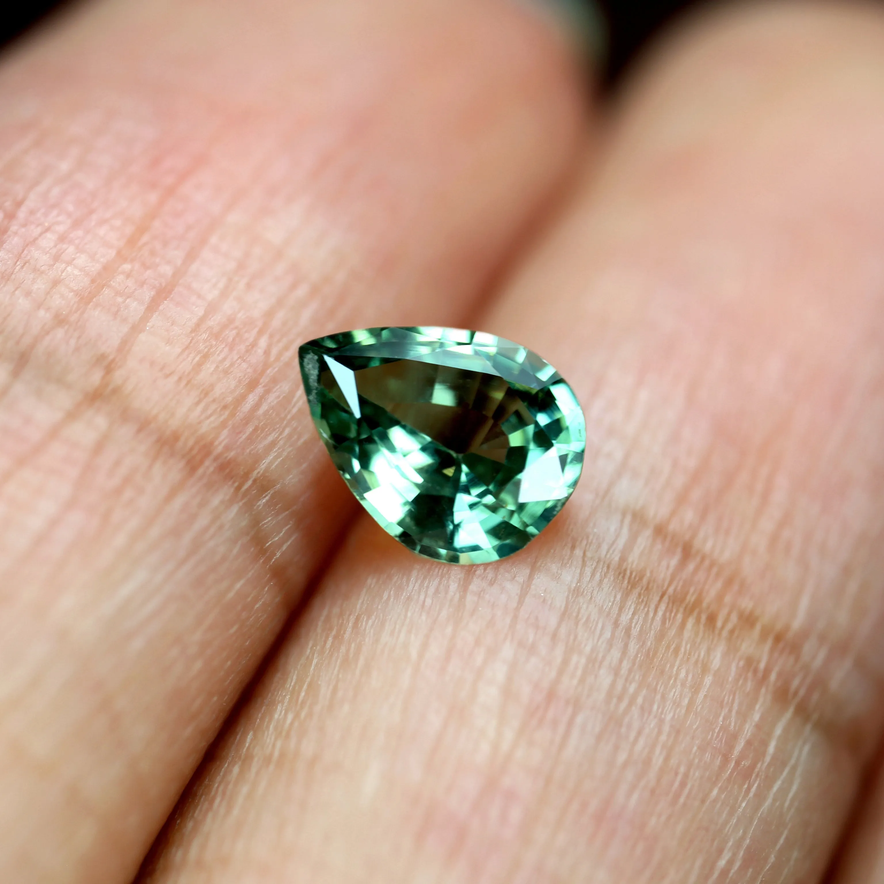 0.89ct Certified Natural Teal Sapphire