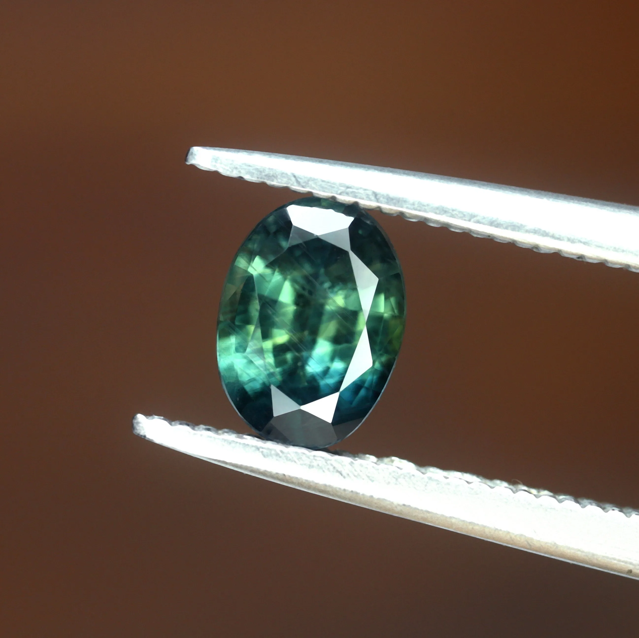 0.90ct Certified Natural Teal Sapphire