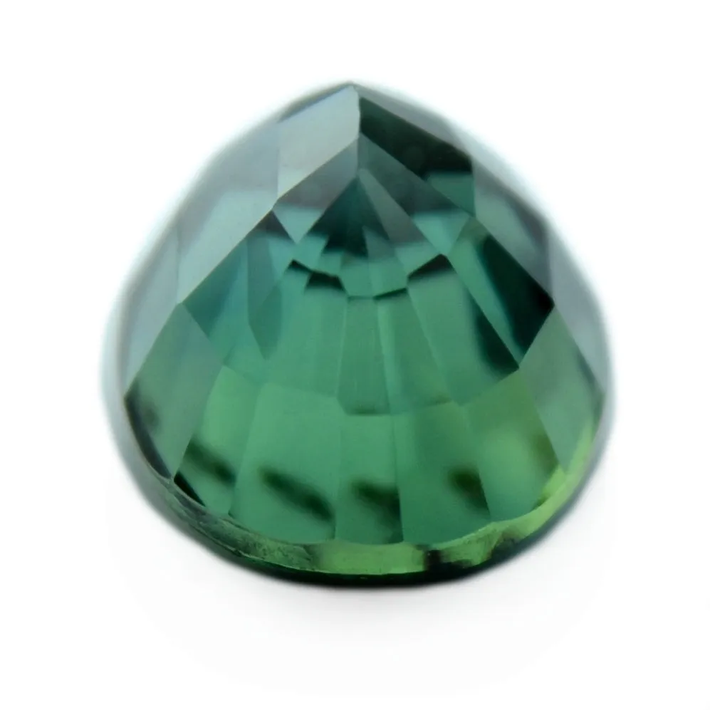 0.94 ct Certified Natural Green Sapphire