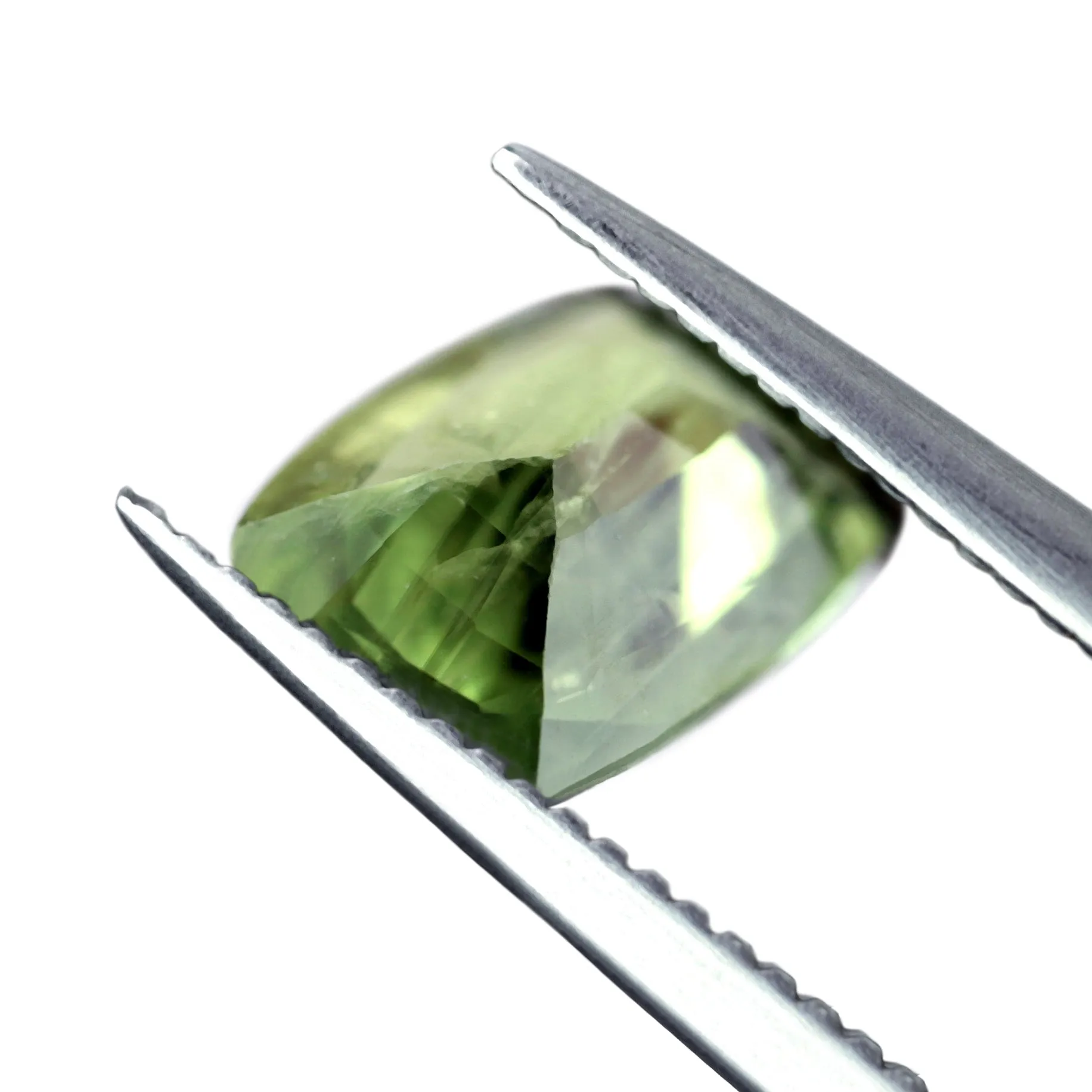 0.94ct Certified Natural Green Sapphire