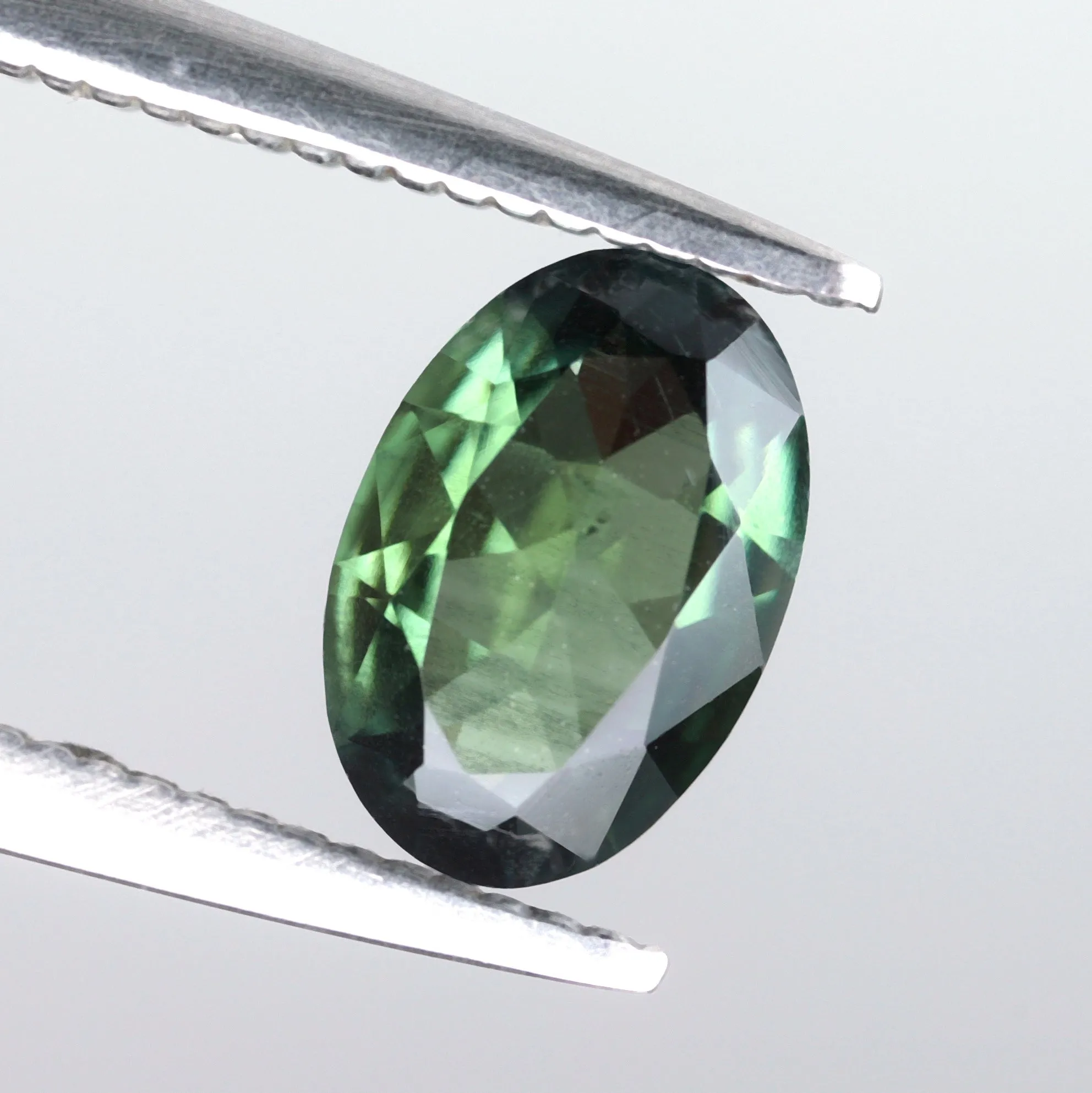 0.94ct Certified Natural Teal Sapphire