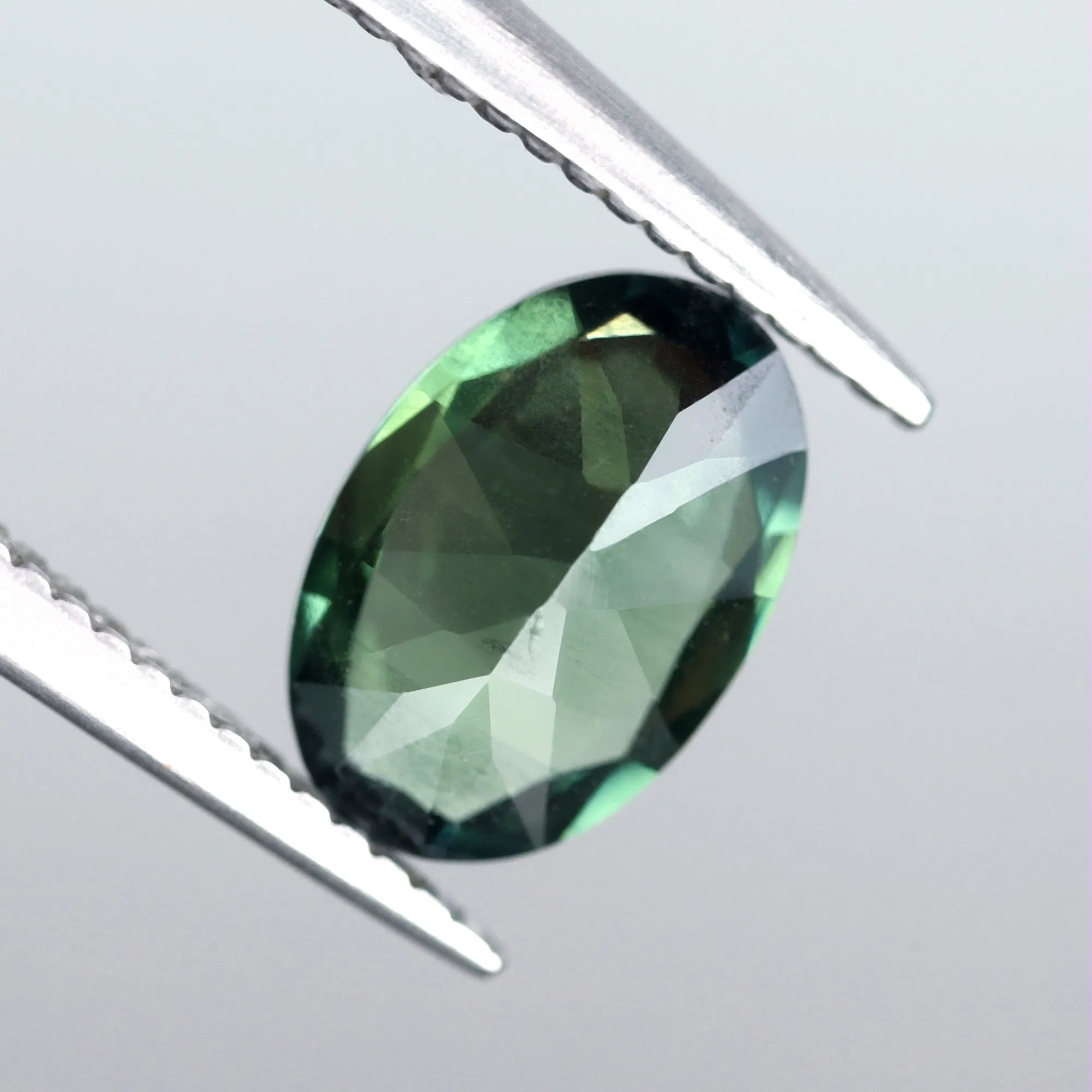 0.94ct Certified Natural Teal Sapphire