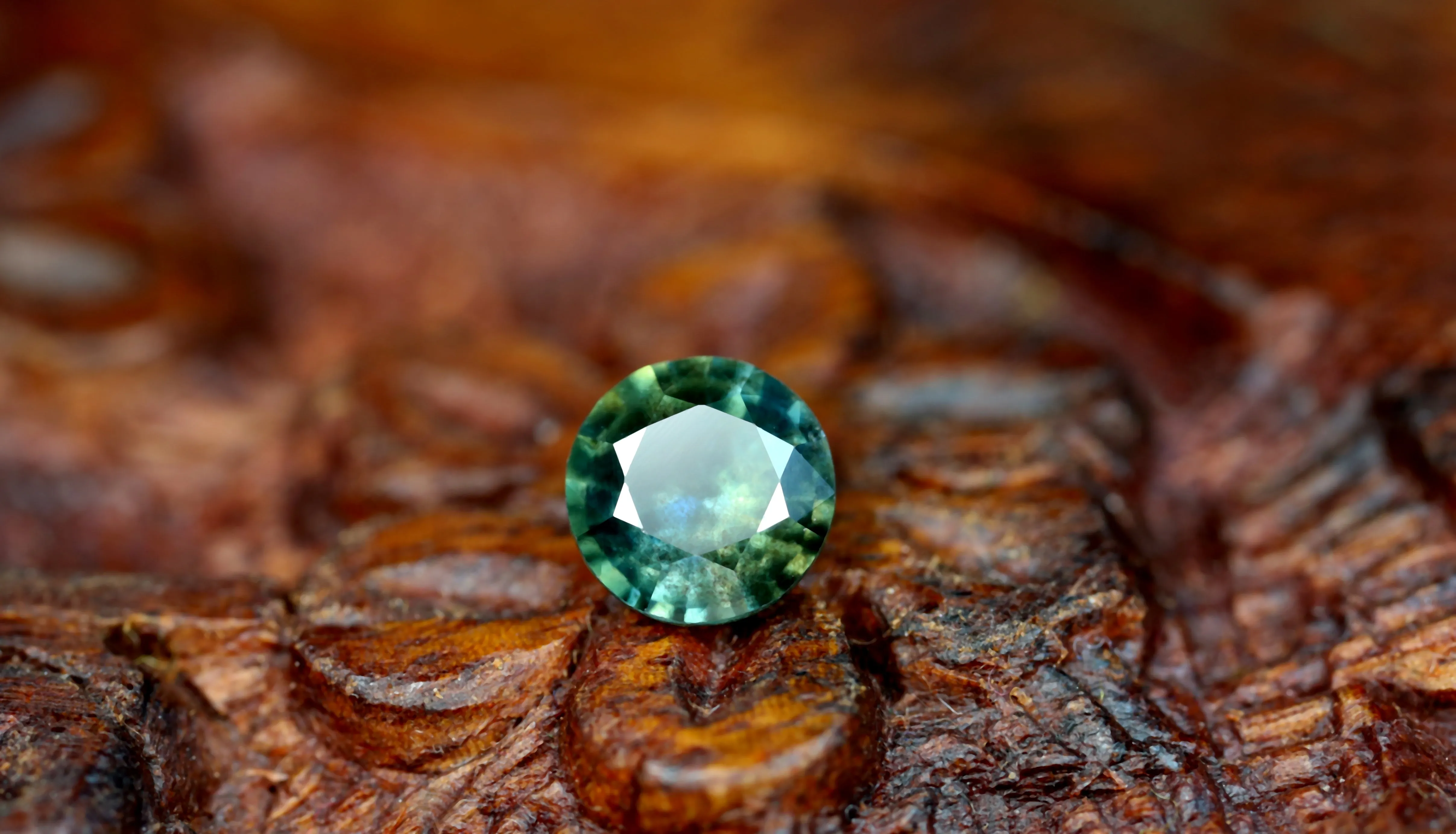 0.94ct Certified Natural Teal Sapphire