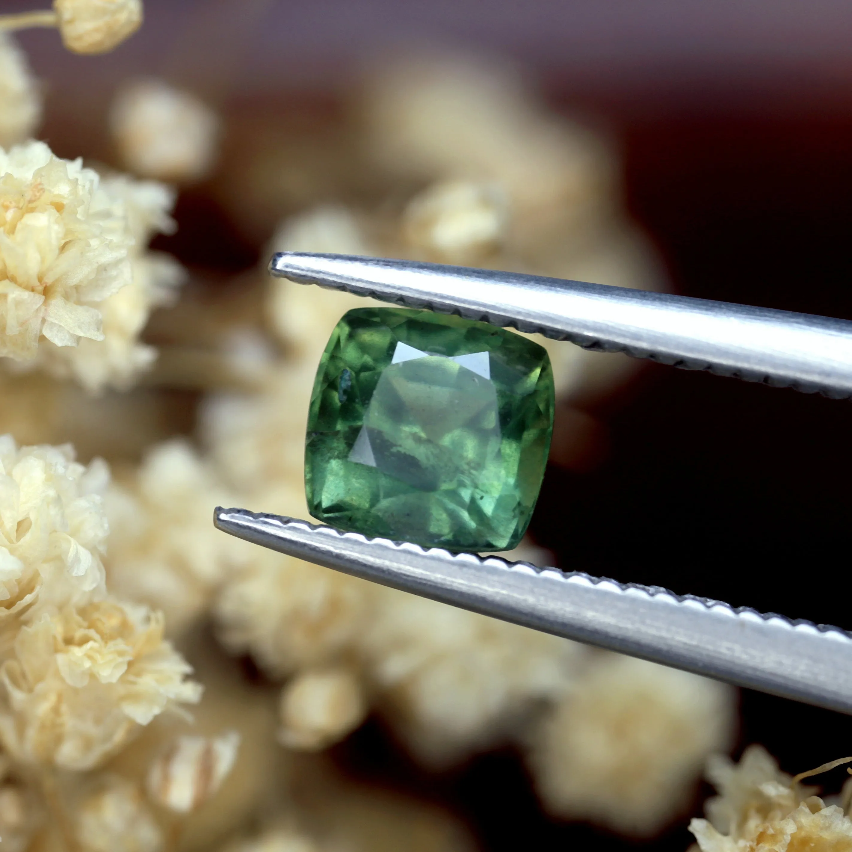 0.95ct Certified Natural Green Sapphire