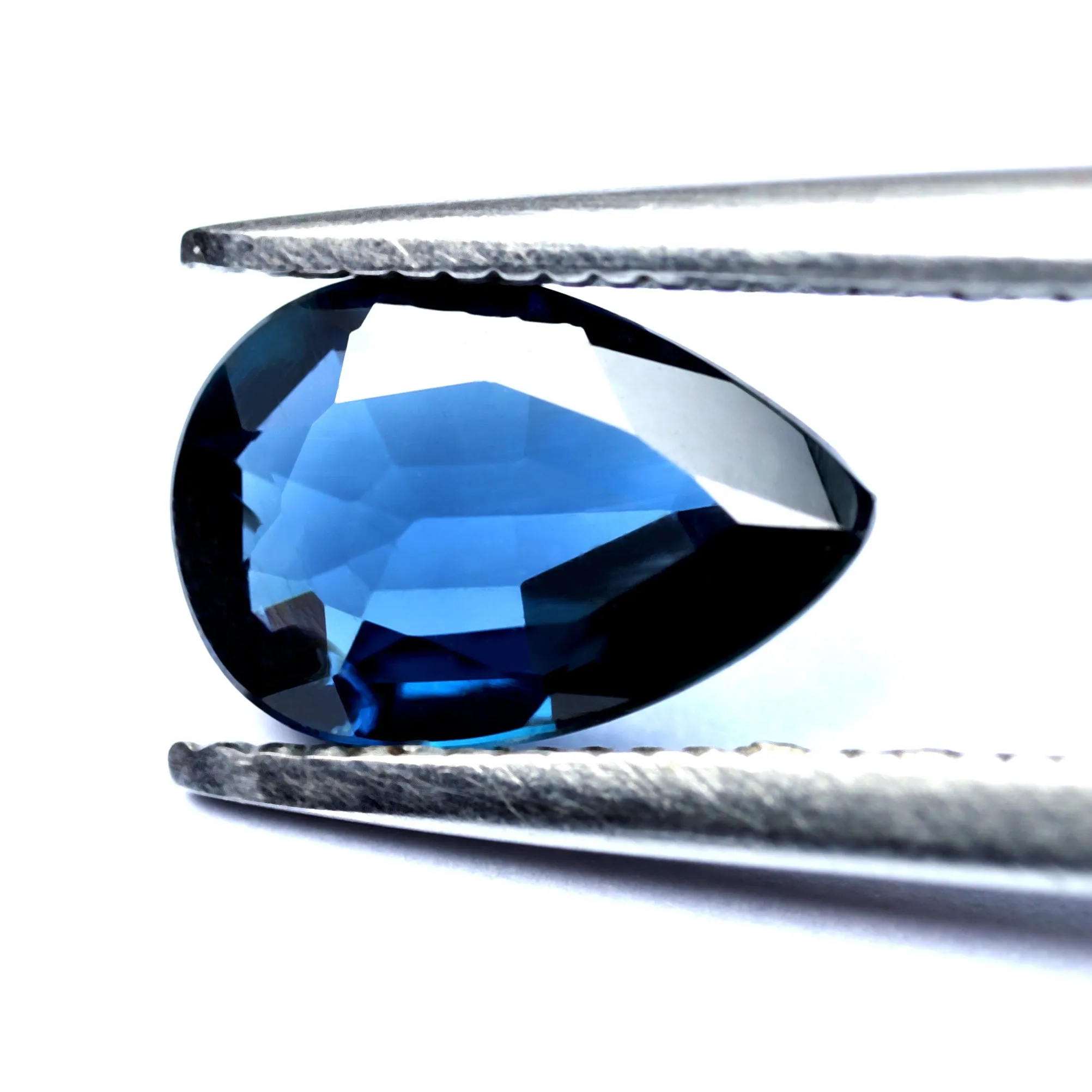 0.97ct Certified Natural Blue Sapphire