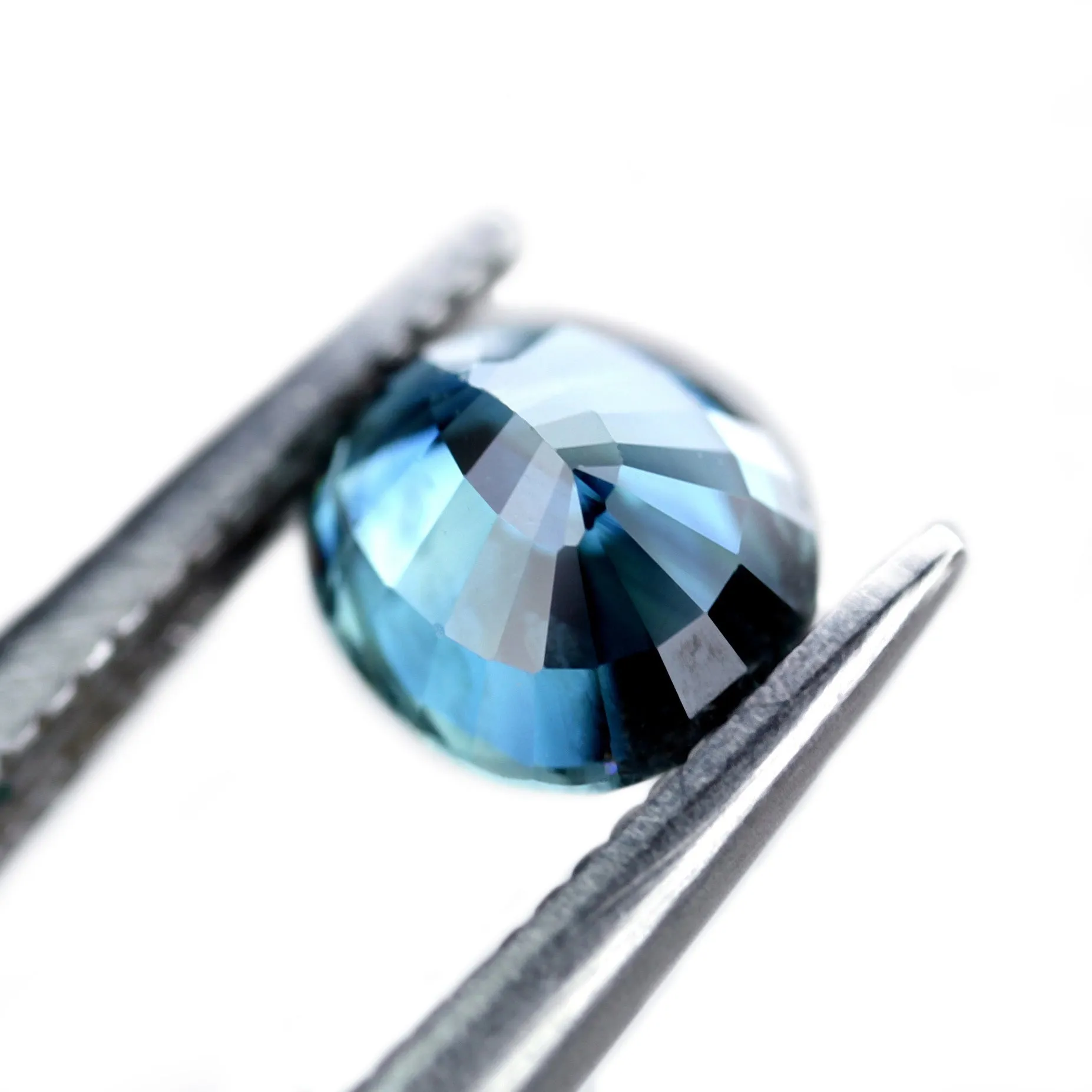 0.97ct Certified Natural Blue Sapphire