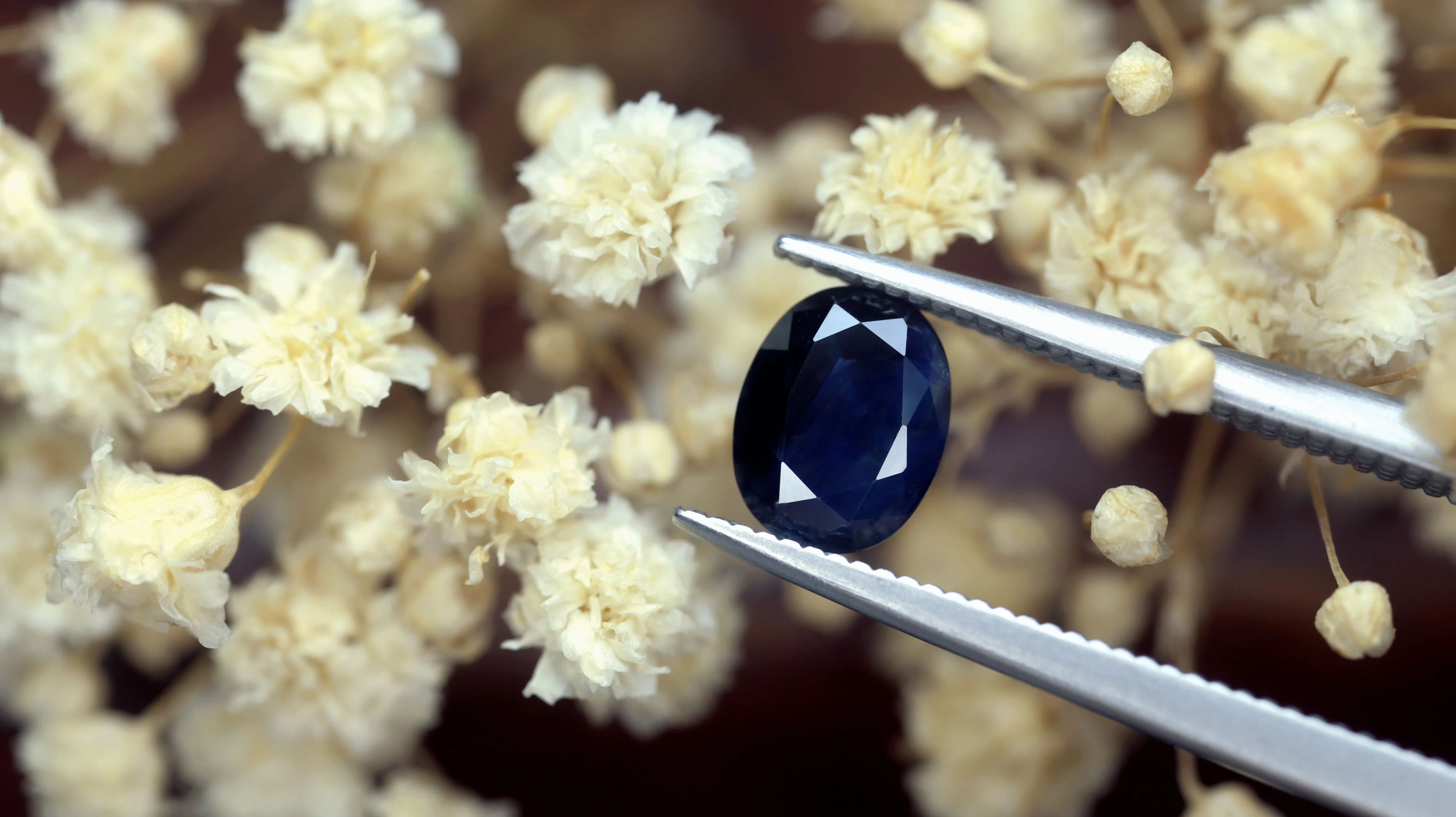0.98ct Certified Natural Blue Sapphire