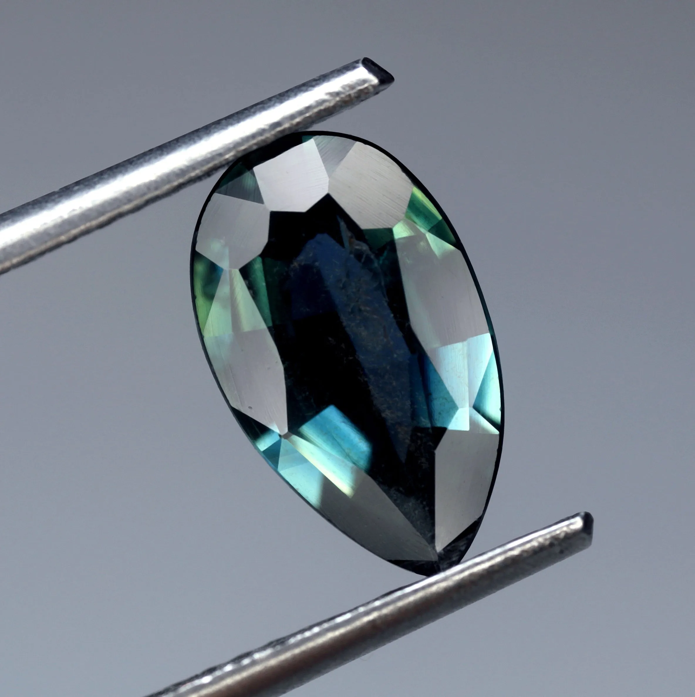 1.64ct Certified Natural Teal Sapphire