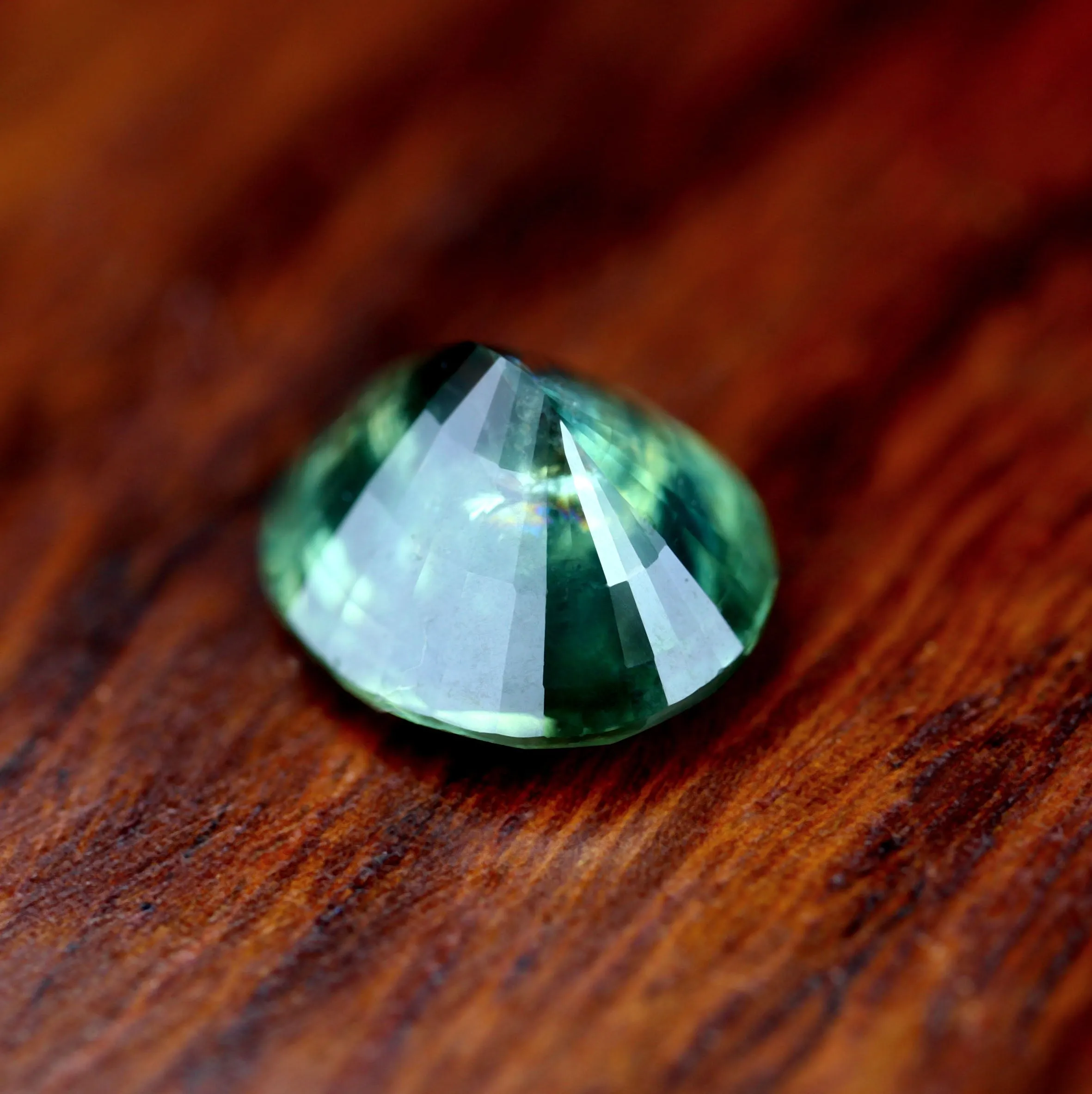 1.66ct Certified Natural Green Sapphire