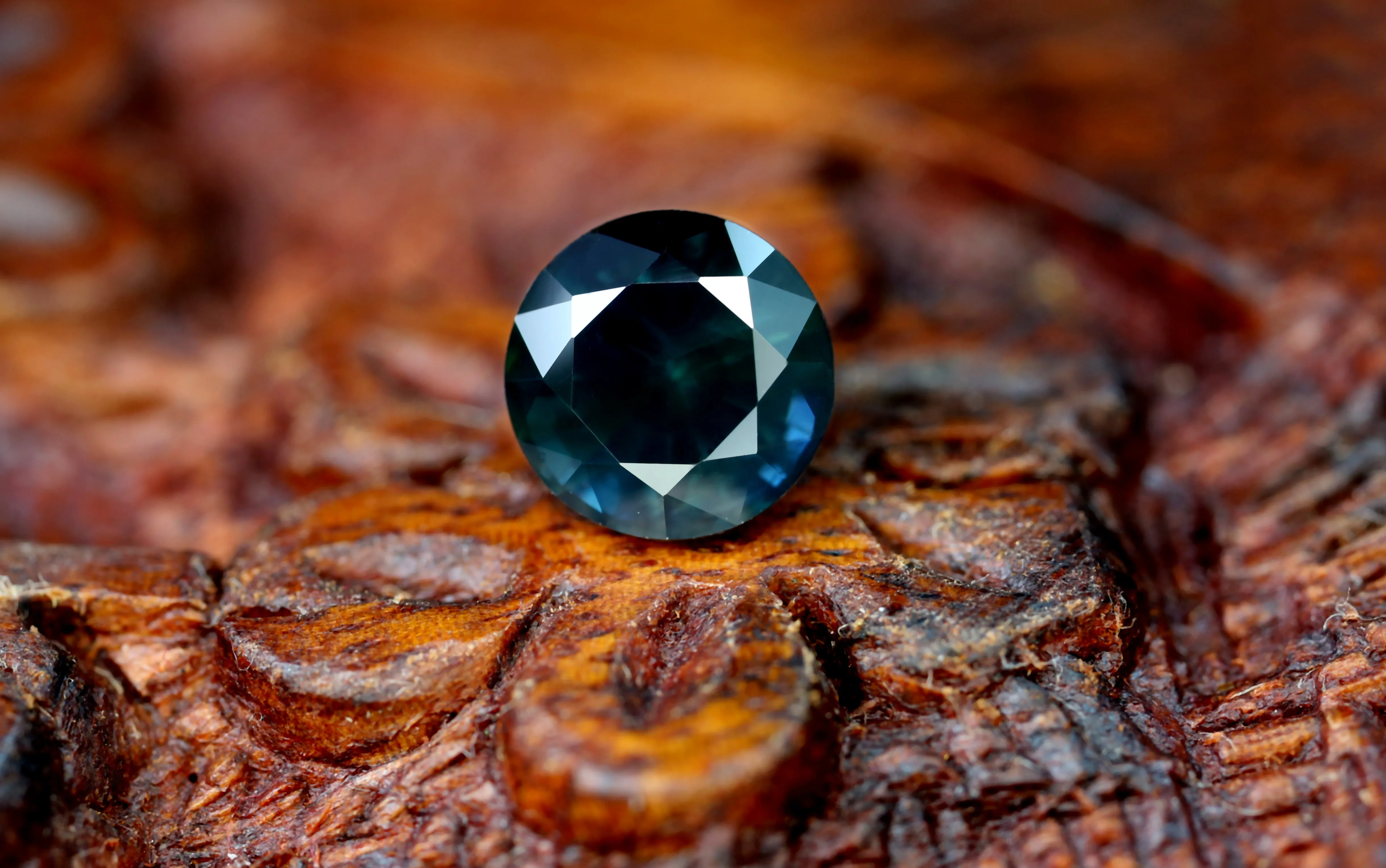 1.71ct Certified Natural Teal Sapphire