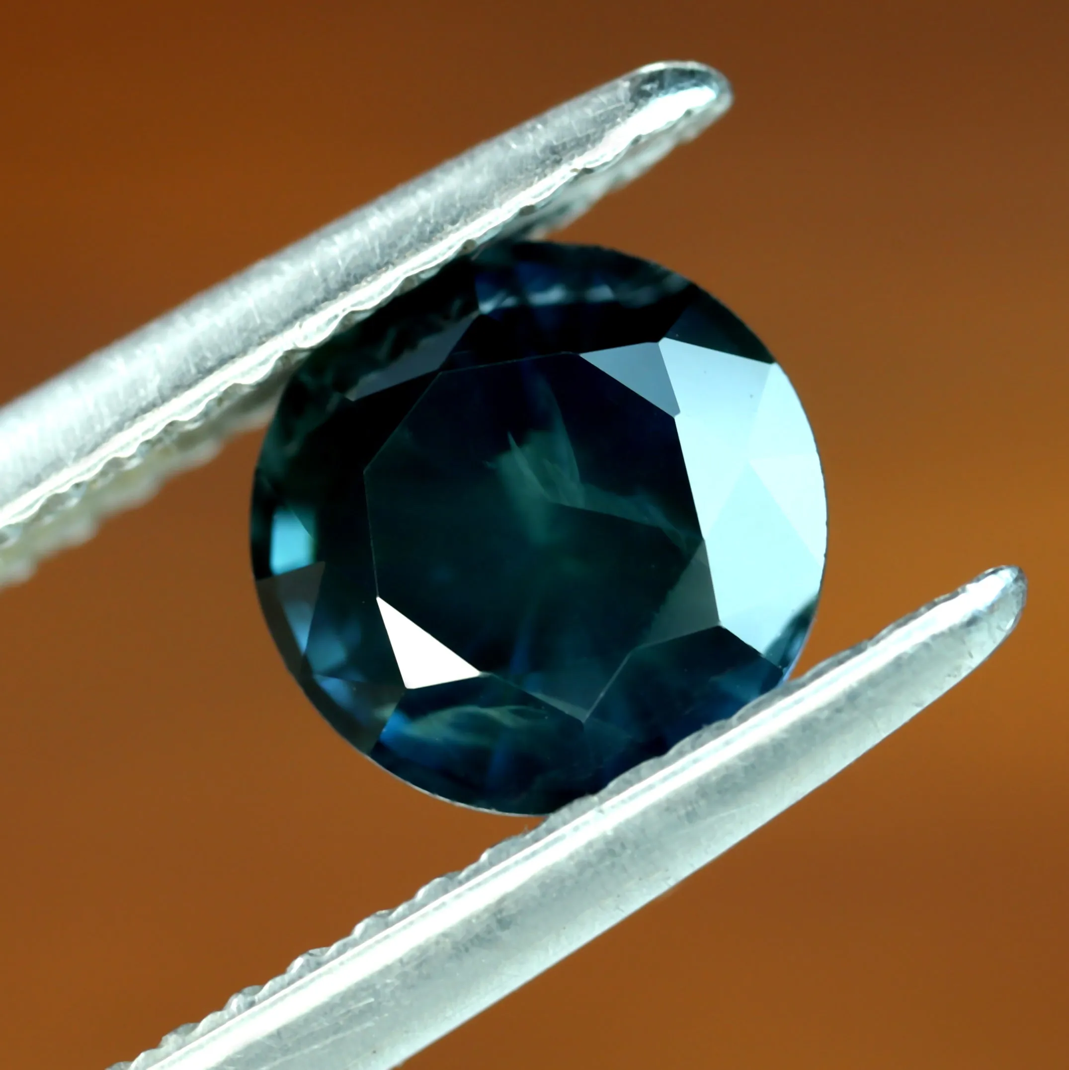 1.71ct Certified Natural Teal Sapphire
