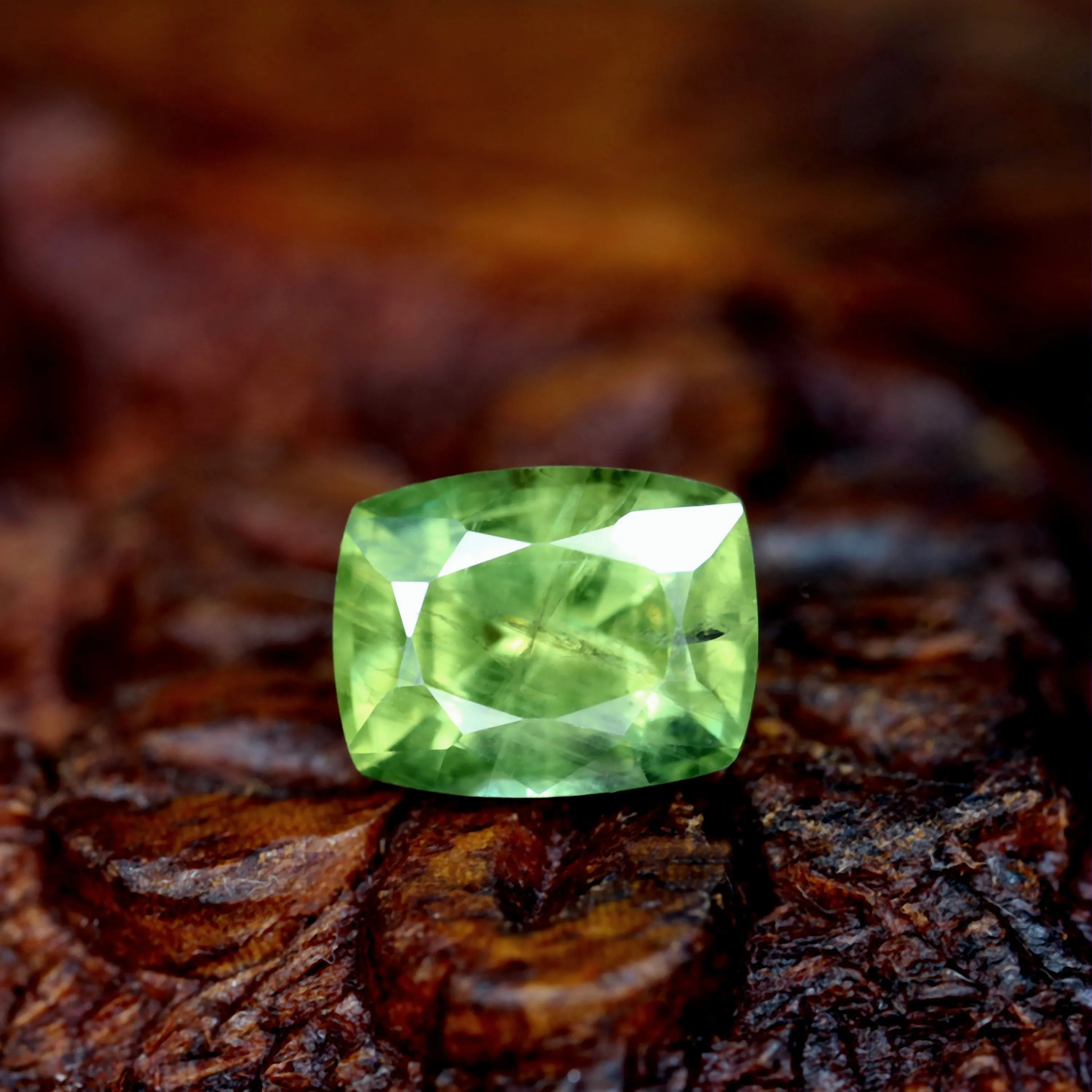 1.92ct Certified Natural Green Sapphire