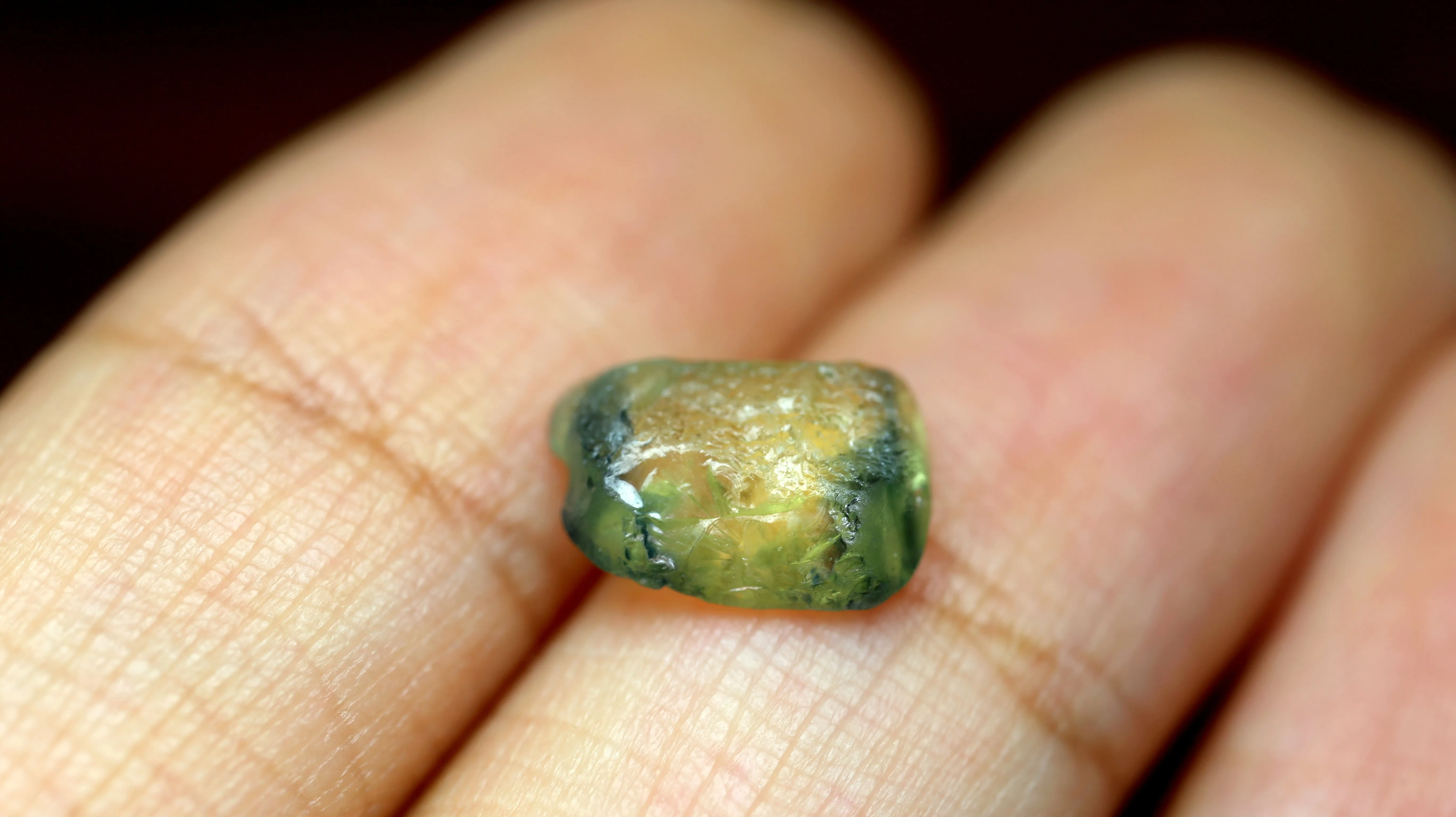 1.99ct Certified Natural Bicolor Sapphire