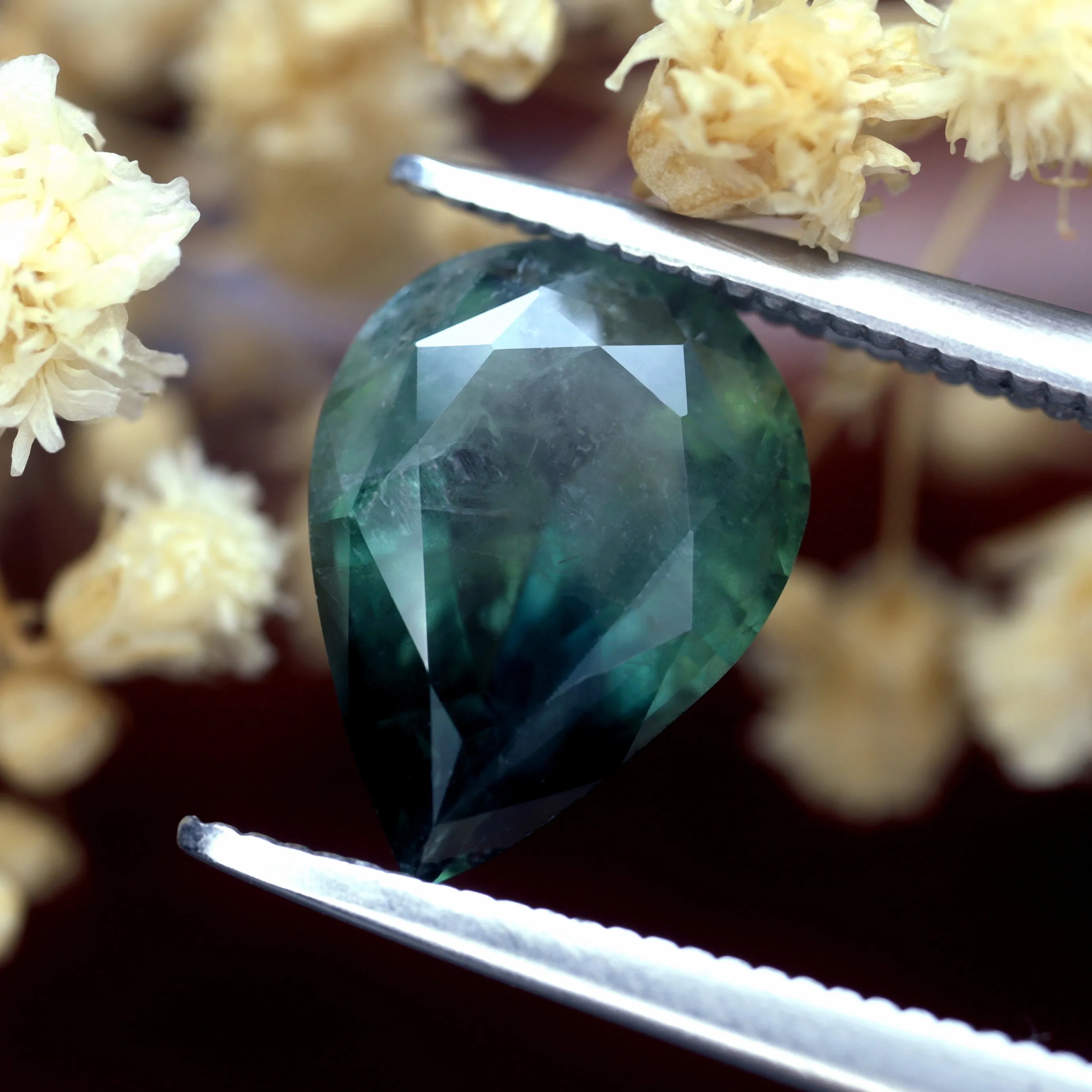 2.93ct Certified Natural Teal Sapphire