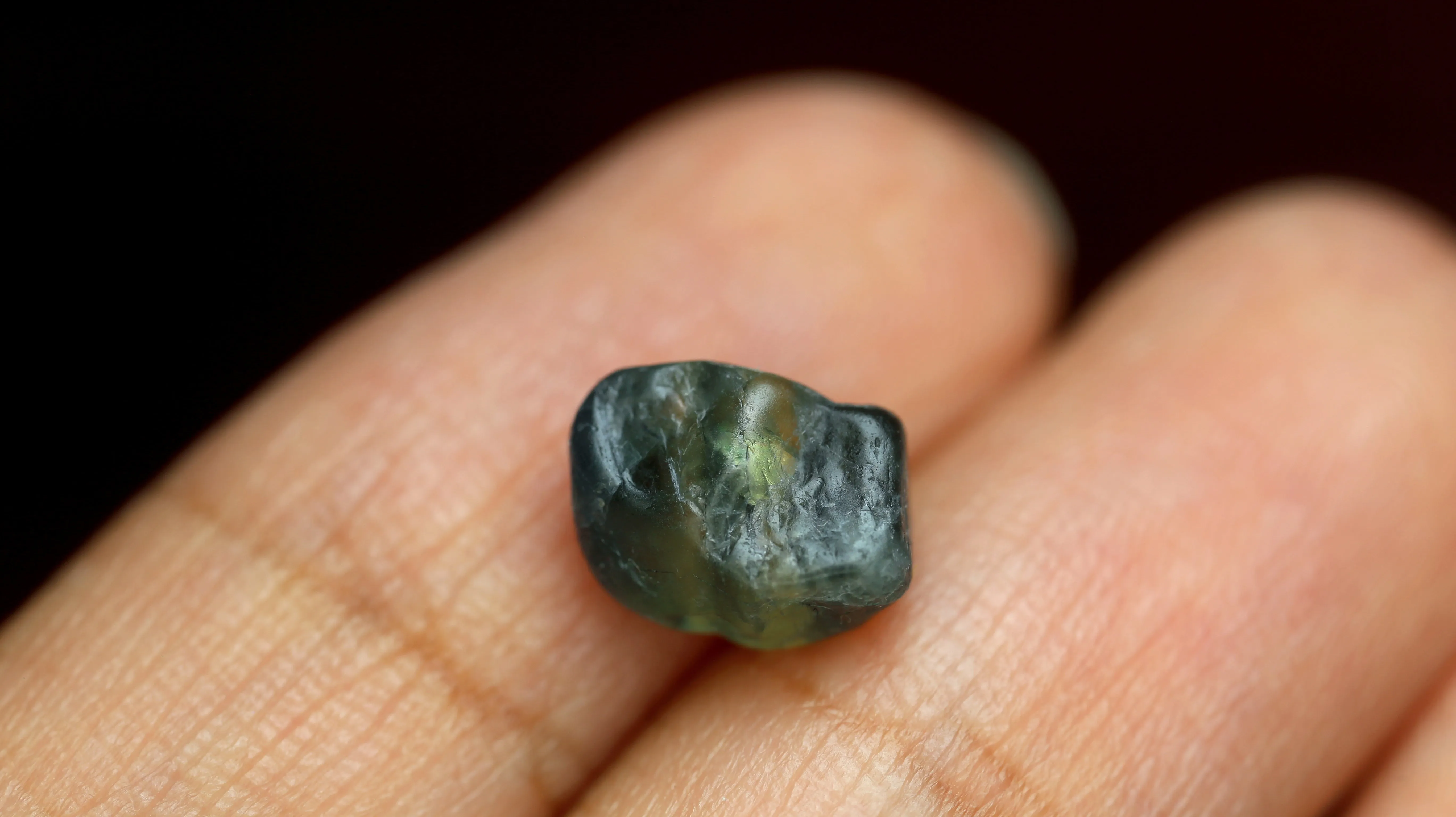 3.18ct Certified Natural Bicolor Sapphire