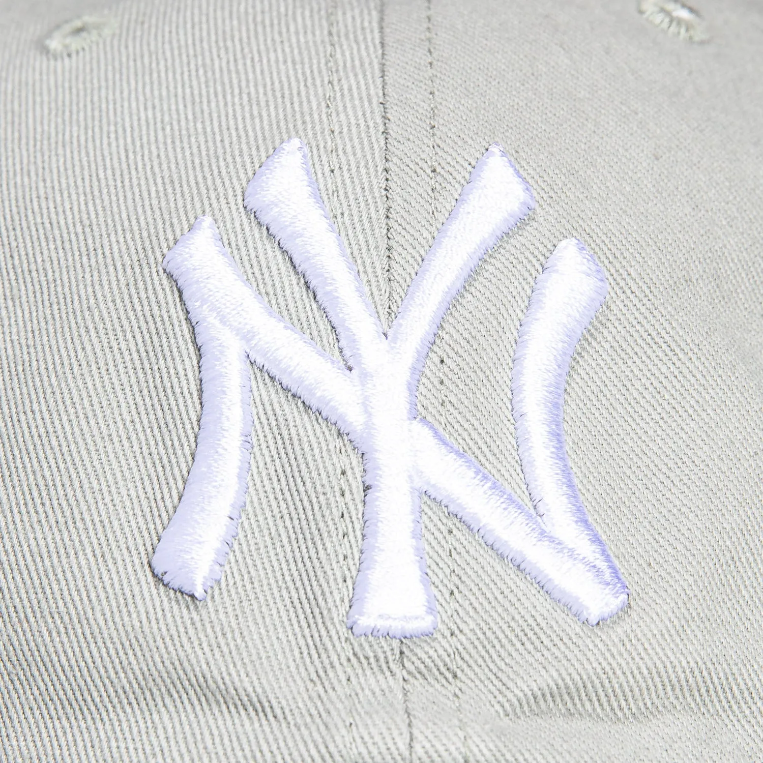 47 Brand New York Yankees Cleanup Adjustable Hat - Gray, White