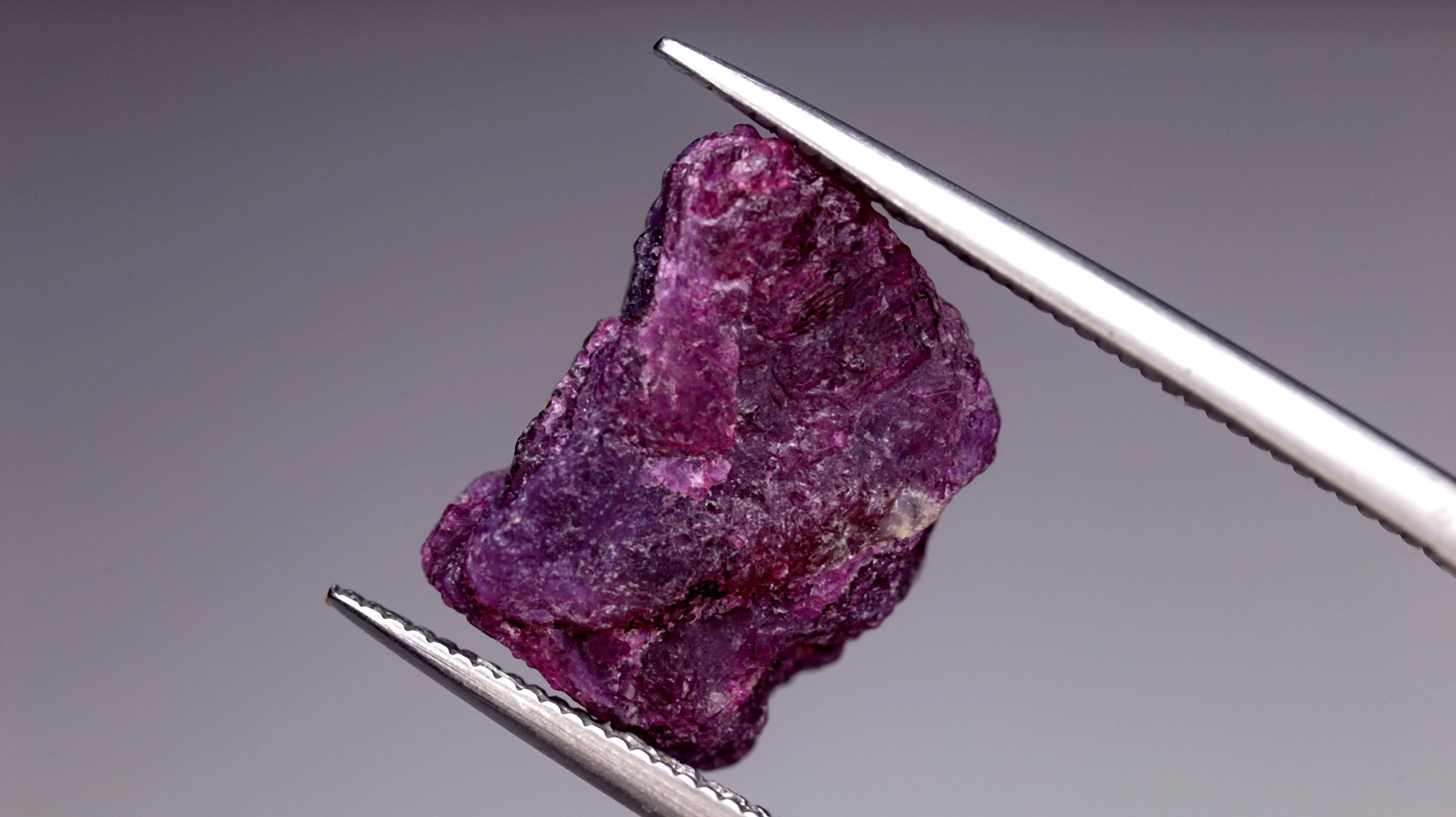 5.27ct Certified Natural Red Color Ruby