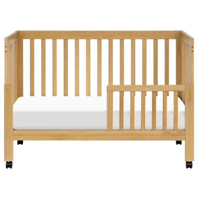 Babyletto Maki Full-Size Portable Folding Crib