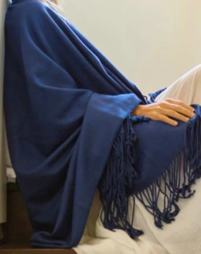 Bamboo Throw Ivory