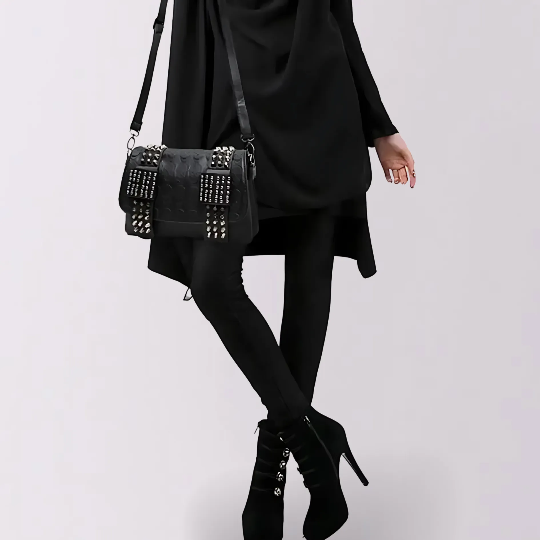 Black Skull Rivet Bag