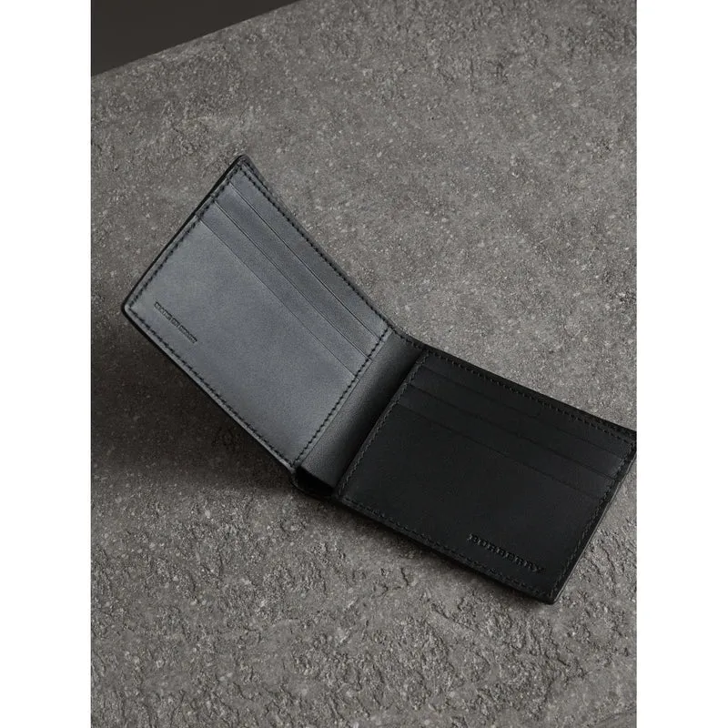 Burberry Grainy Leather Bifold Wallet 3997603 - Black