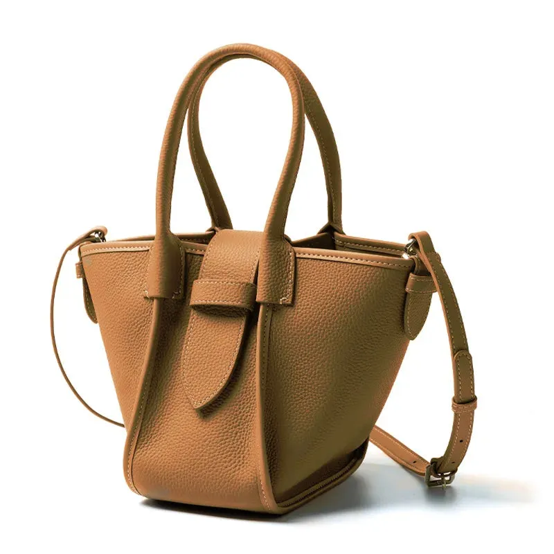 Calfskin leather leather bag