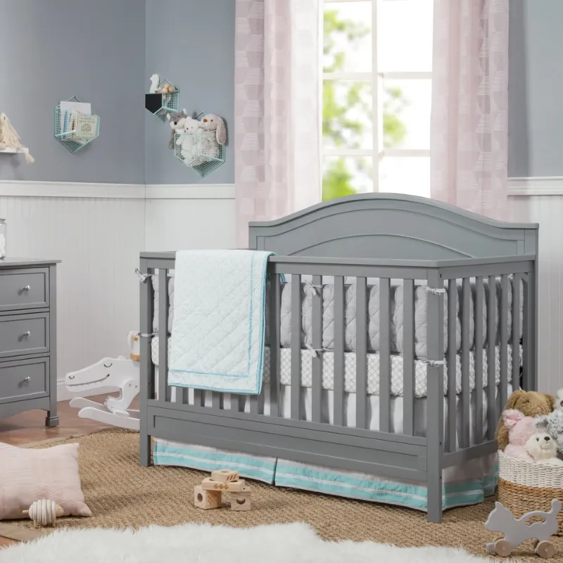 Charlie 4-in-1 Convertible Crib