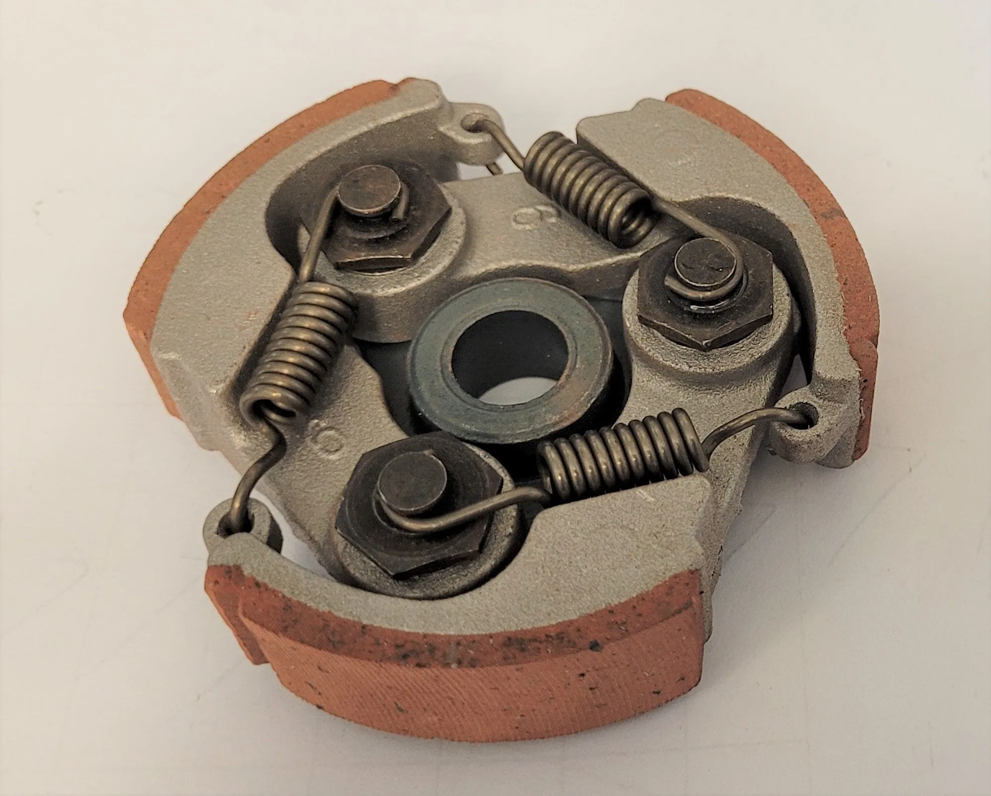 CL033 CLUTCH MINI MOTO MINIMOTO DIRT BIKE (3 SPRING CLUTCH) STANDARD AIR COOLED