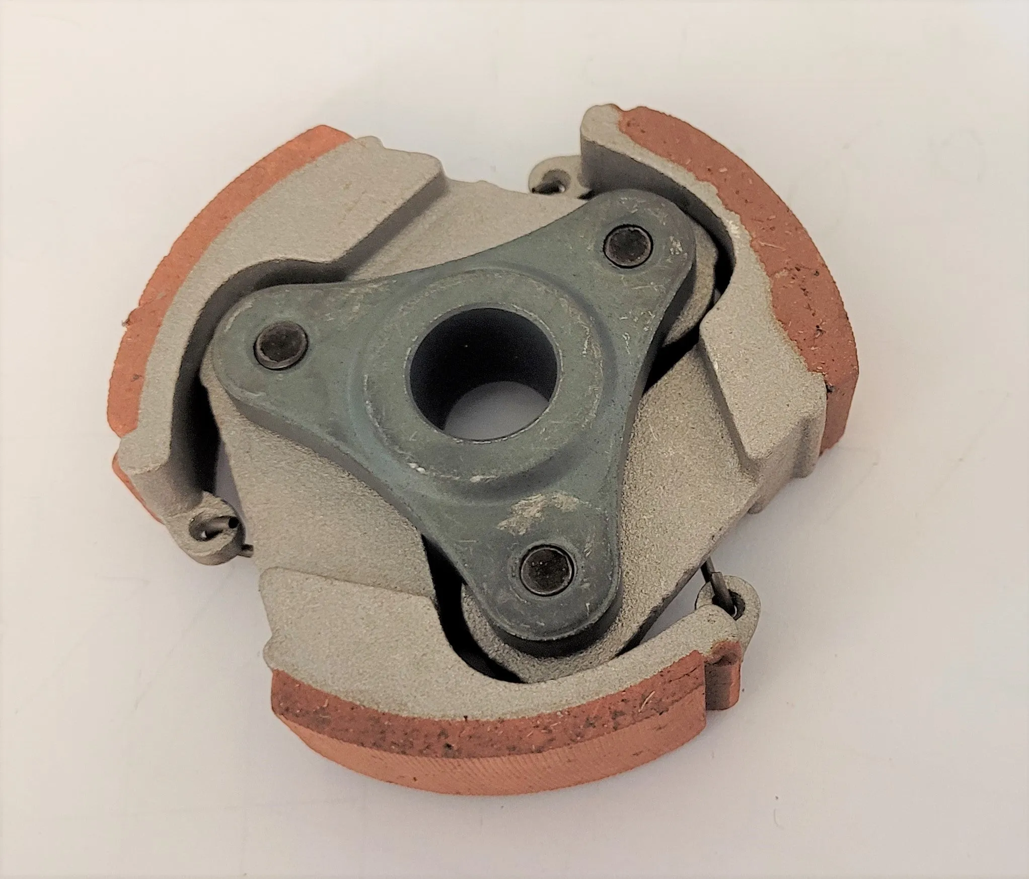CL033 CLUTCH MINI MOTO MINIMOTO DIRT BIKE (3 SPRING CLUTCH) STANDARD AIR COOLED