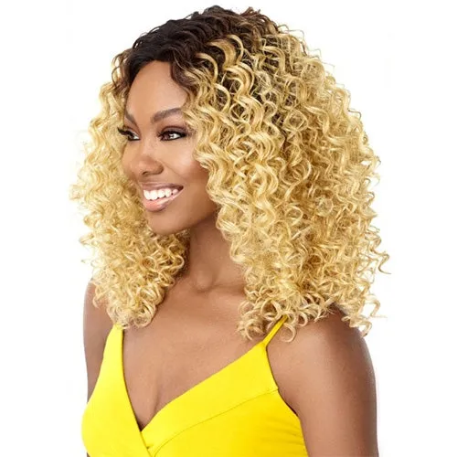 DEANDRA | OUTRE DAILY WIG