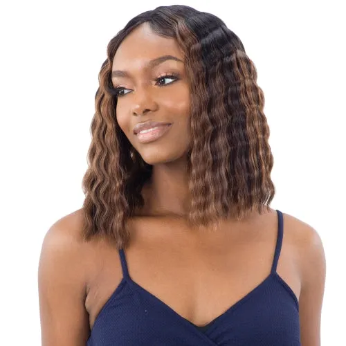 DEEP WAVER 001 | FREETRESS LACE WIG