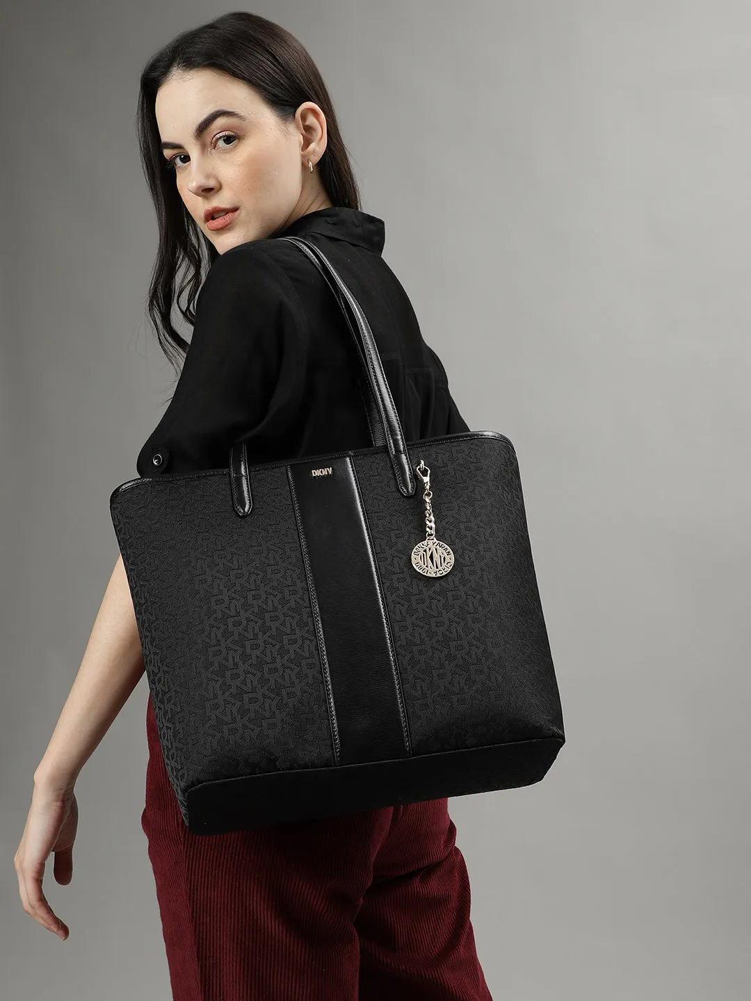 Dkny Women Black Solid Tote Bag