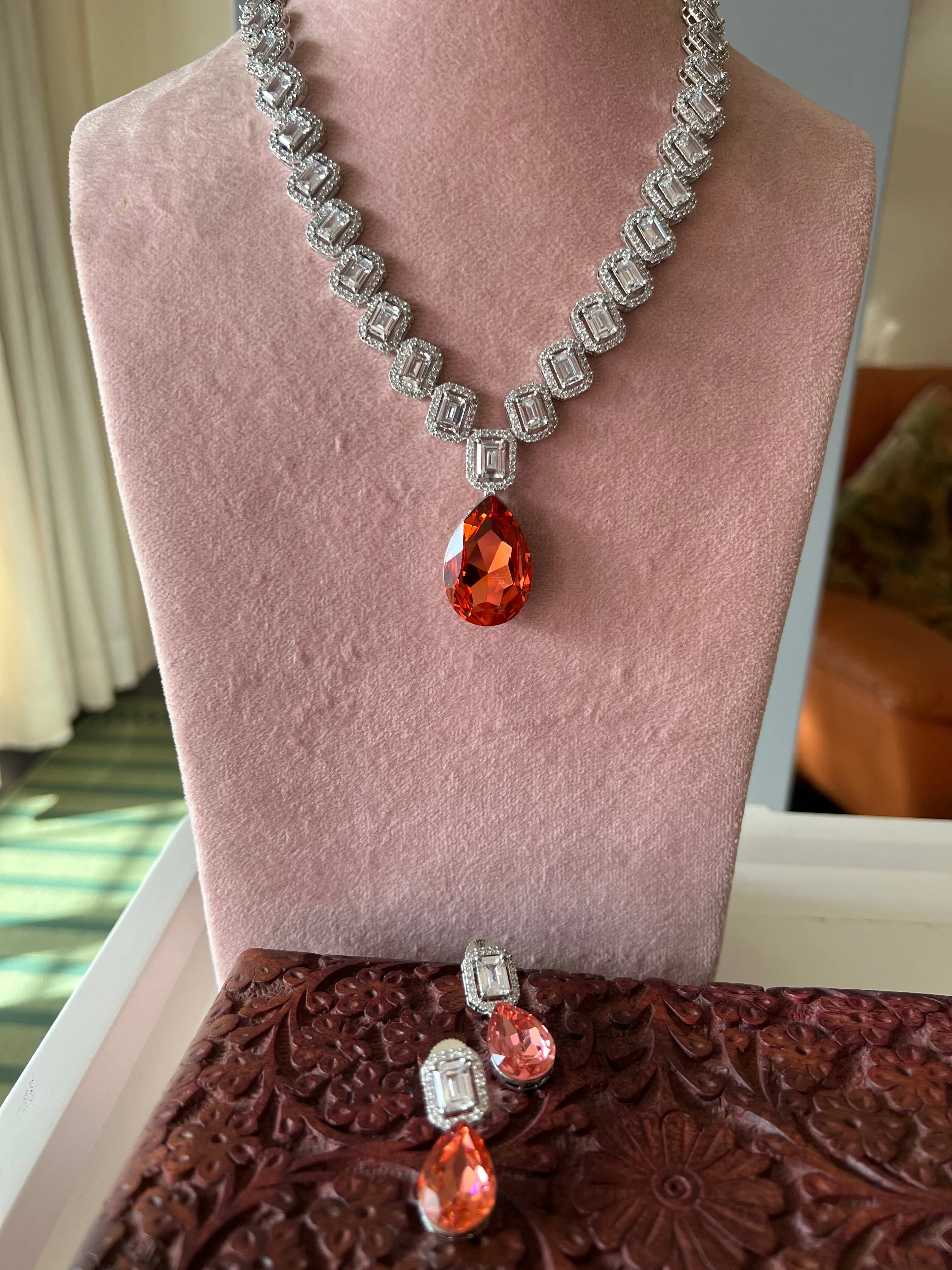 Elegant Victorian Crystal CZ Necklace Set - Unmatched Quality and Style