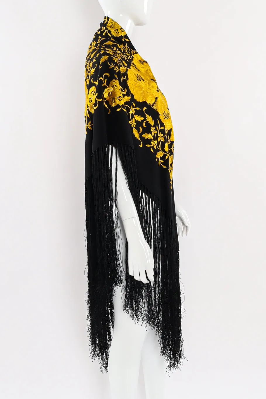 Floral Embroidered Fringe Piano Shawl