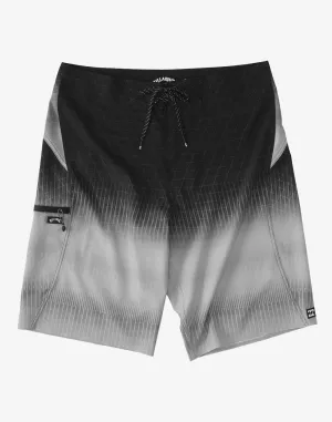Fluid Pro 21" Boardshort