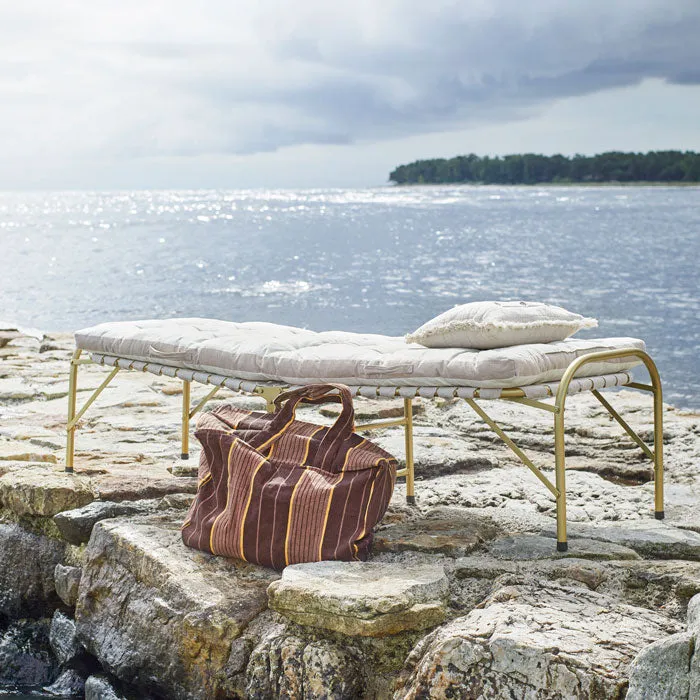 Foldable Daybed von Madam Stoltz