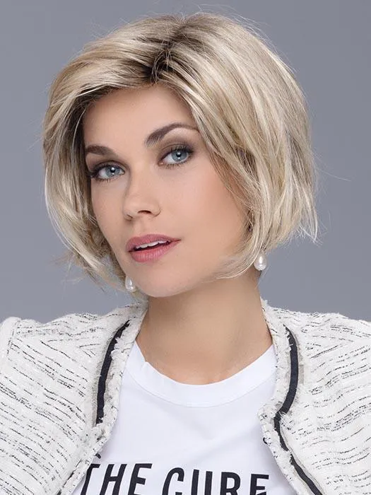 French | Changes Collection | Synthetic Wig
