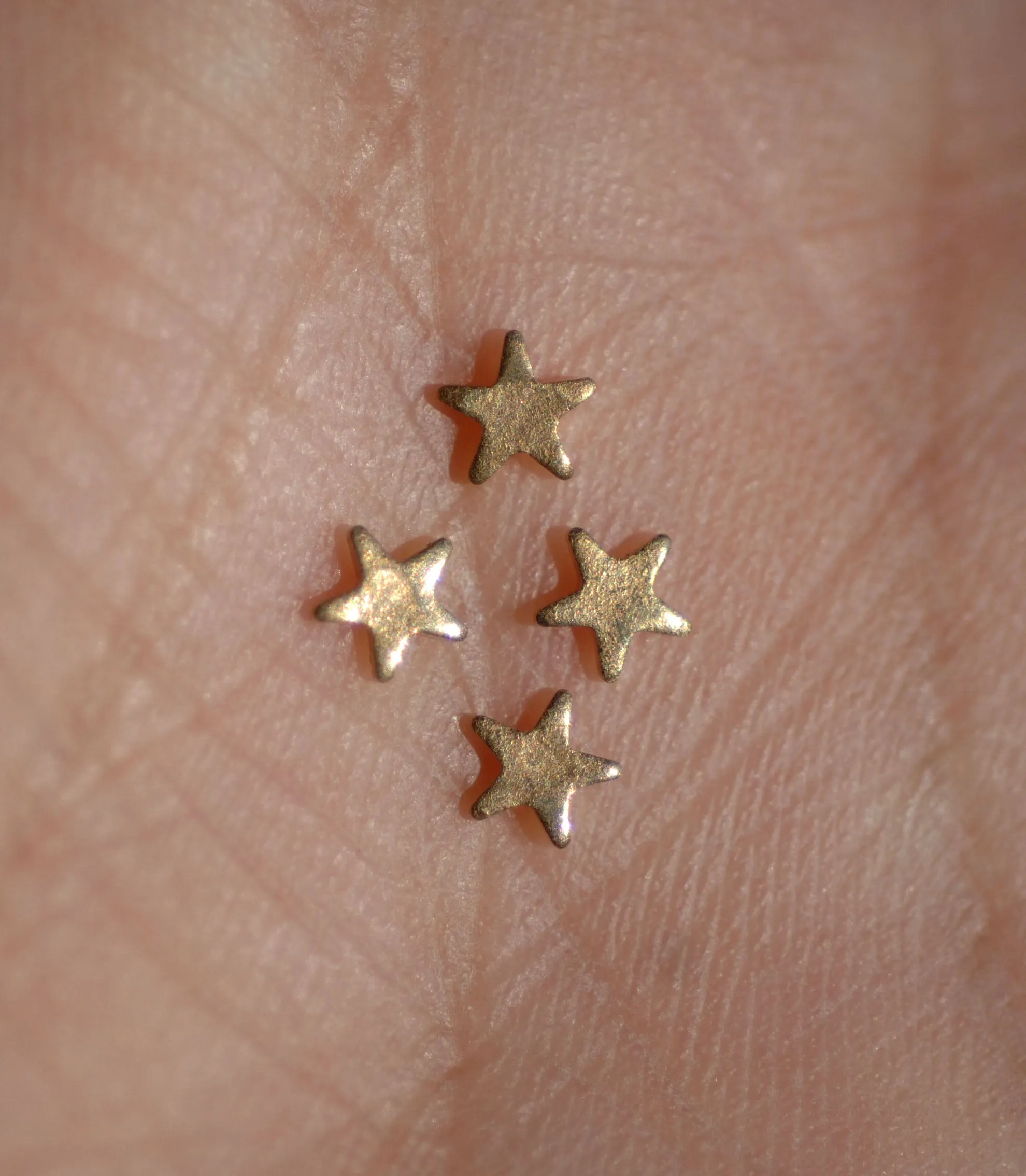 Hammered Tiny metal Star 3mm blanks