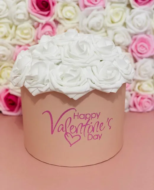 Happy Valentine's Rose Hat Box