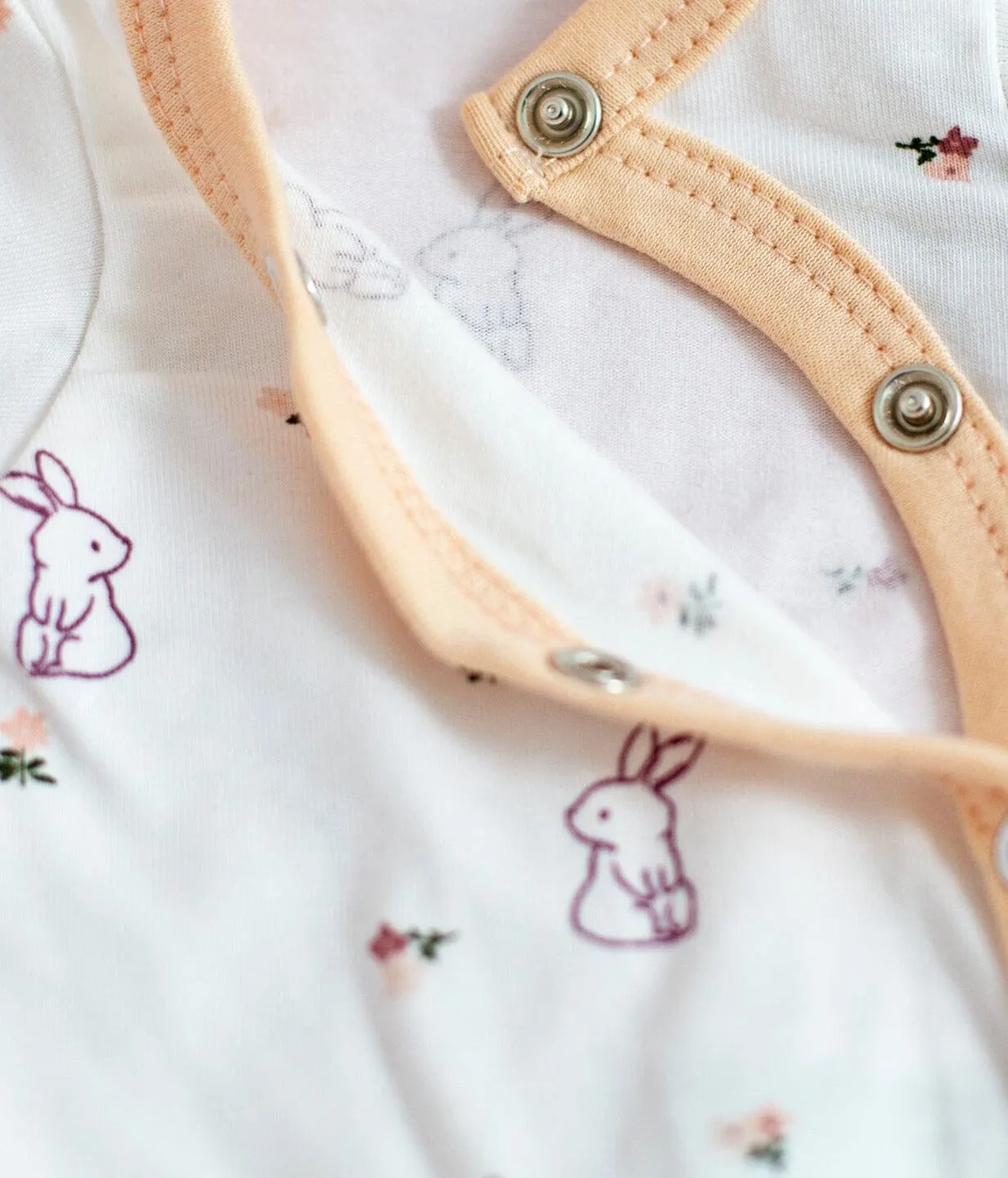 Incubator Vest, Flower Bunny