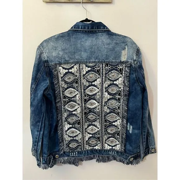 JAASE Embroidered Boho Denim Jean Jacket M
