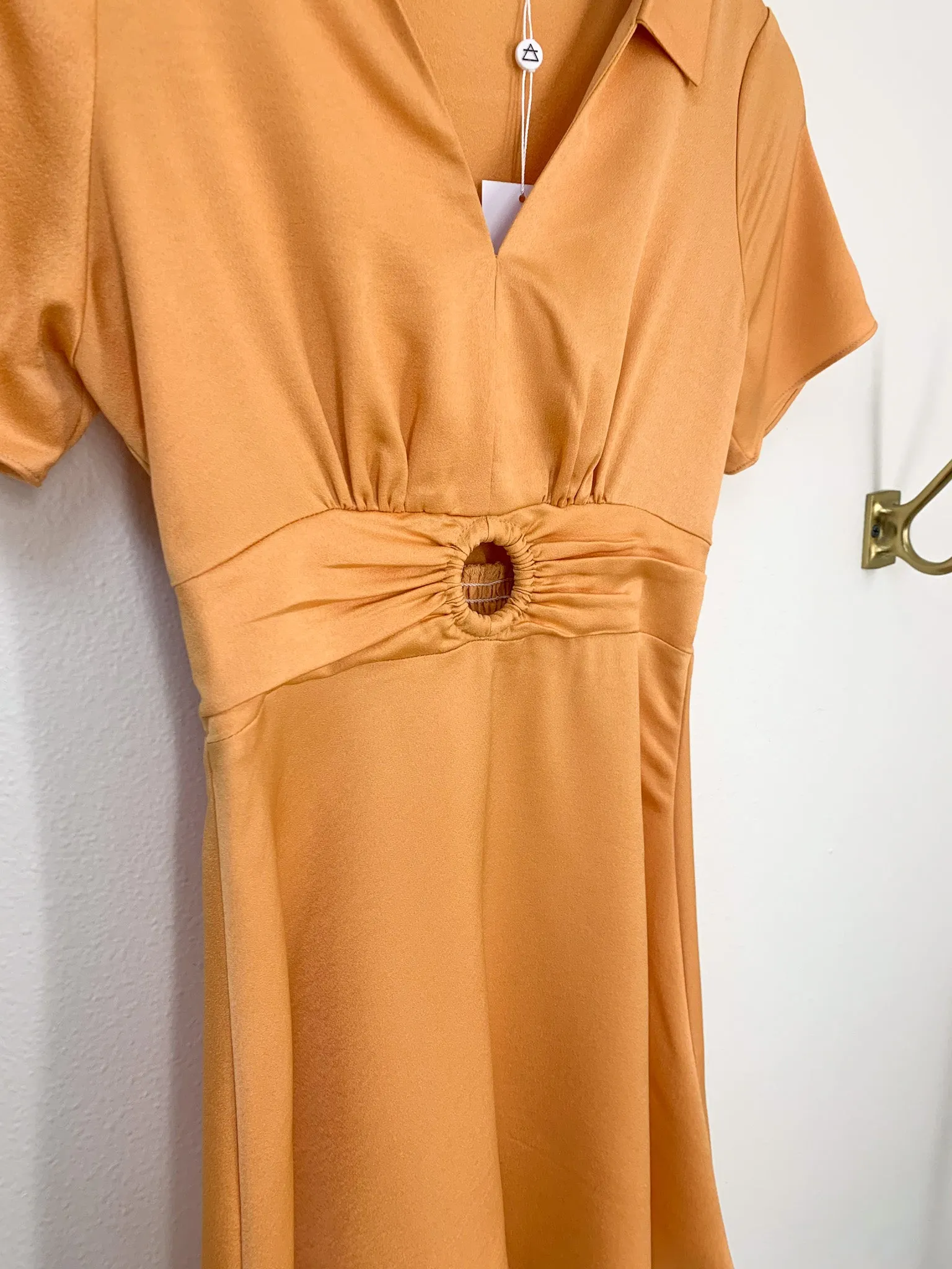 Jess Mini Dress {Apricot}