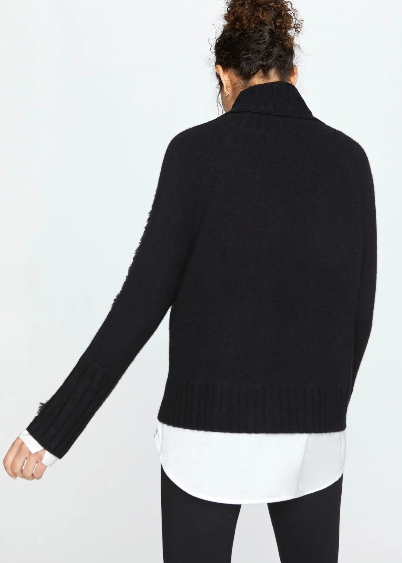 Jolie Fringe Layered Looker (Black)