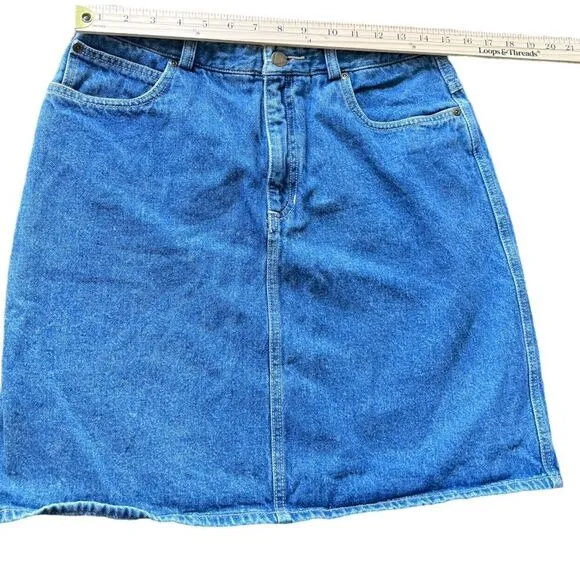 LIZ WEAR Vintage Women’s Trademark Denim skirt High Rise blue boho size 12.