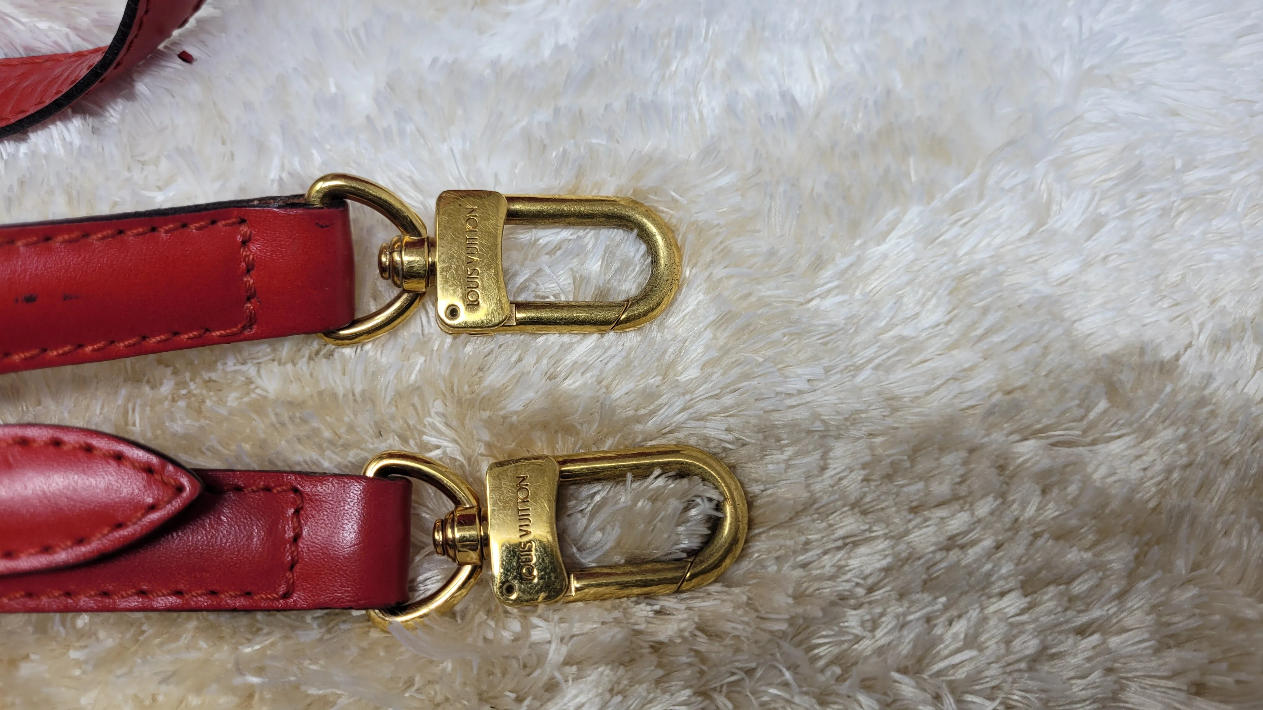 LOUIS VUITTON RED EPI MONCEAU CROSSBODY