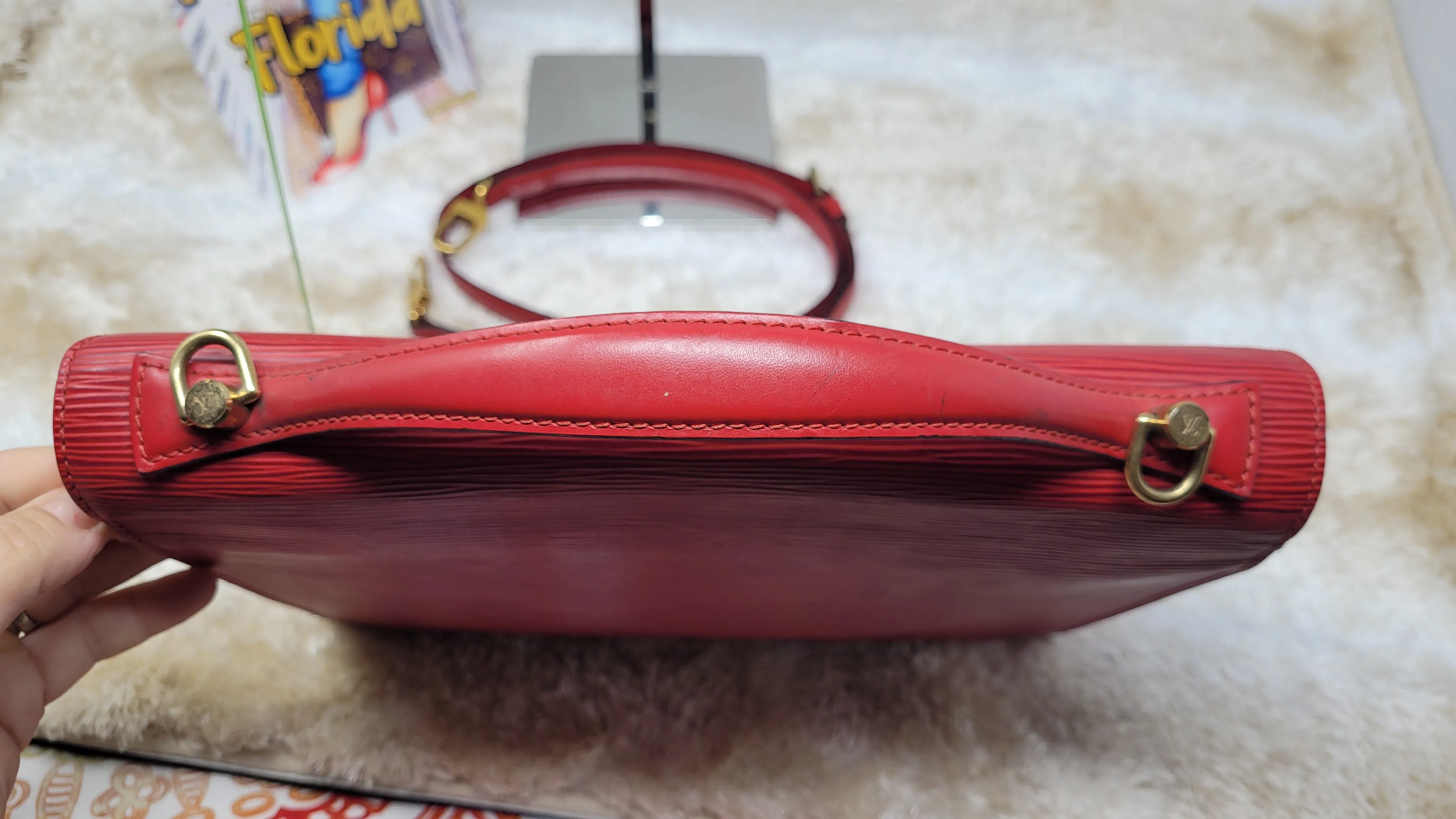 LOUIS VUITTON RED EPI MONCEAU CROSSBODY