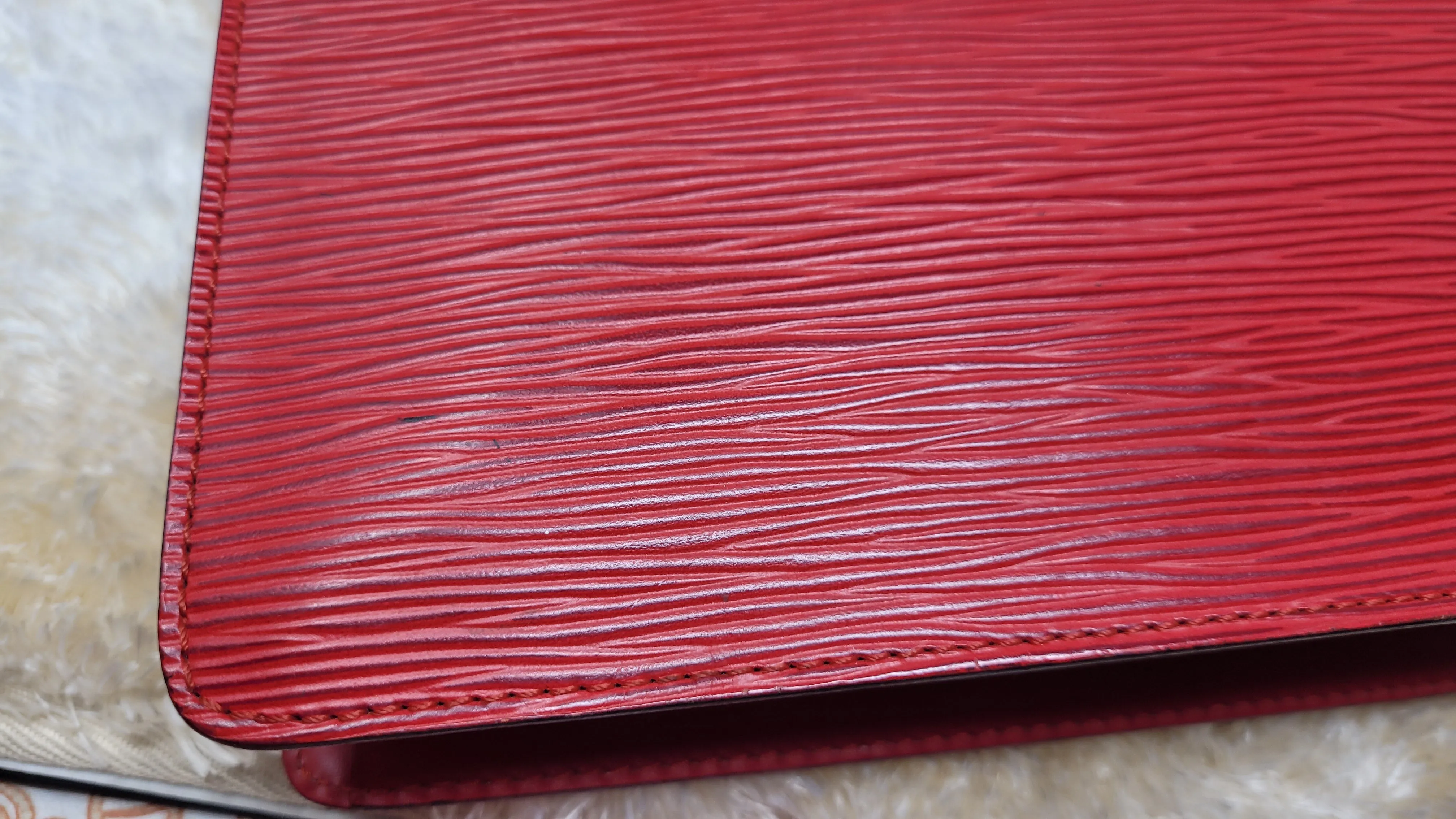 LOUIS VUITTON RED EPI MONCEAU CROSSBODY